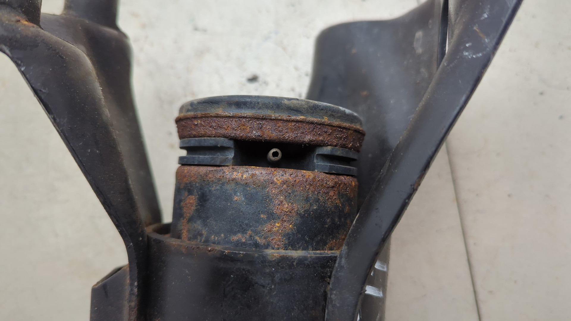 Опора двигателя