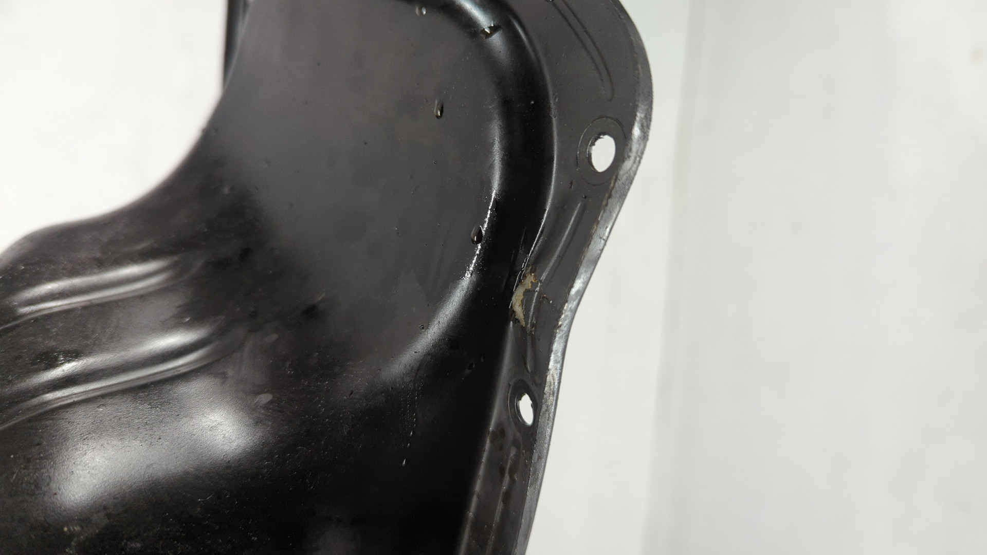 Поддон масляный двигателя (картер)