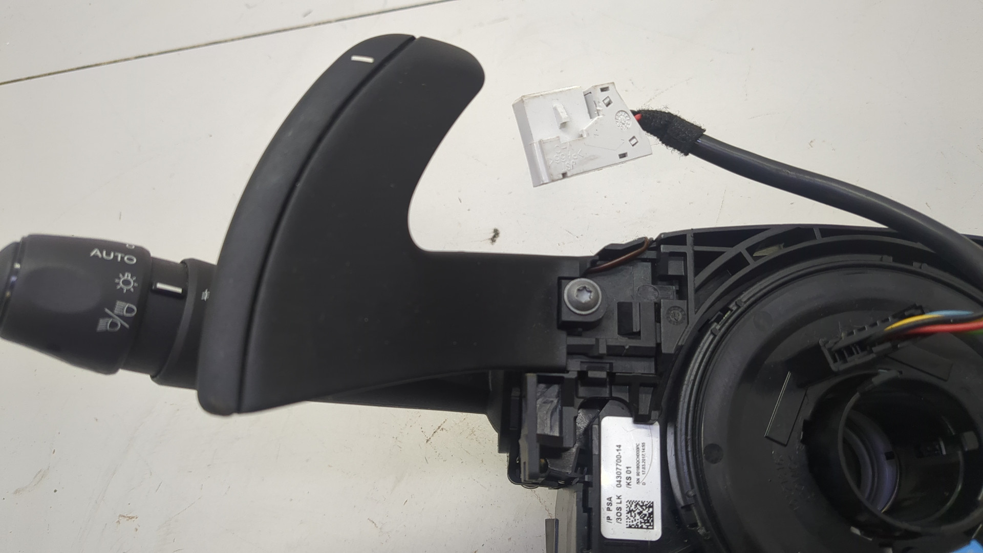 Переключатель подрулевой