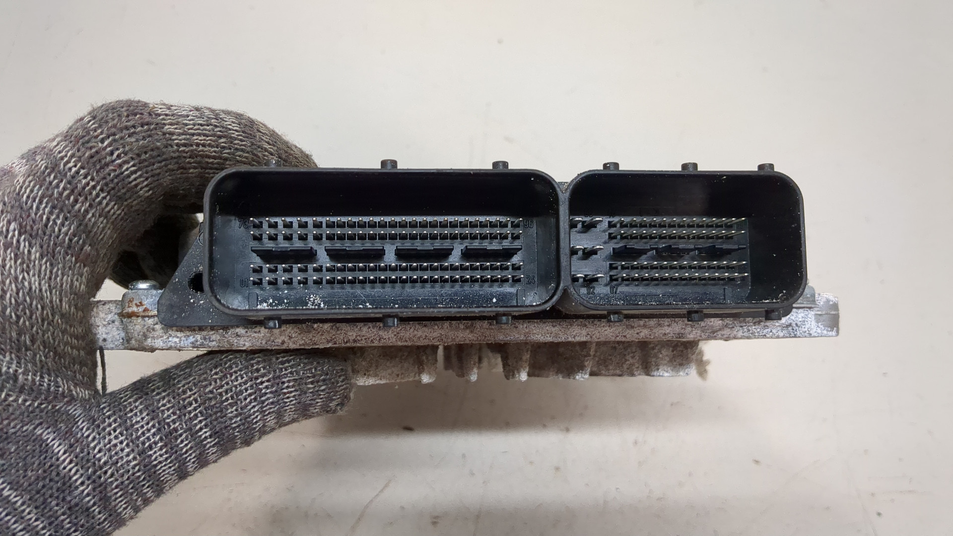 Блок управления двигателем