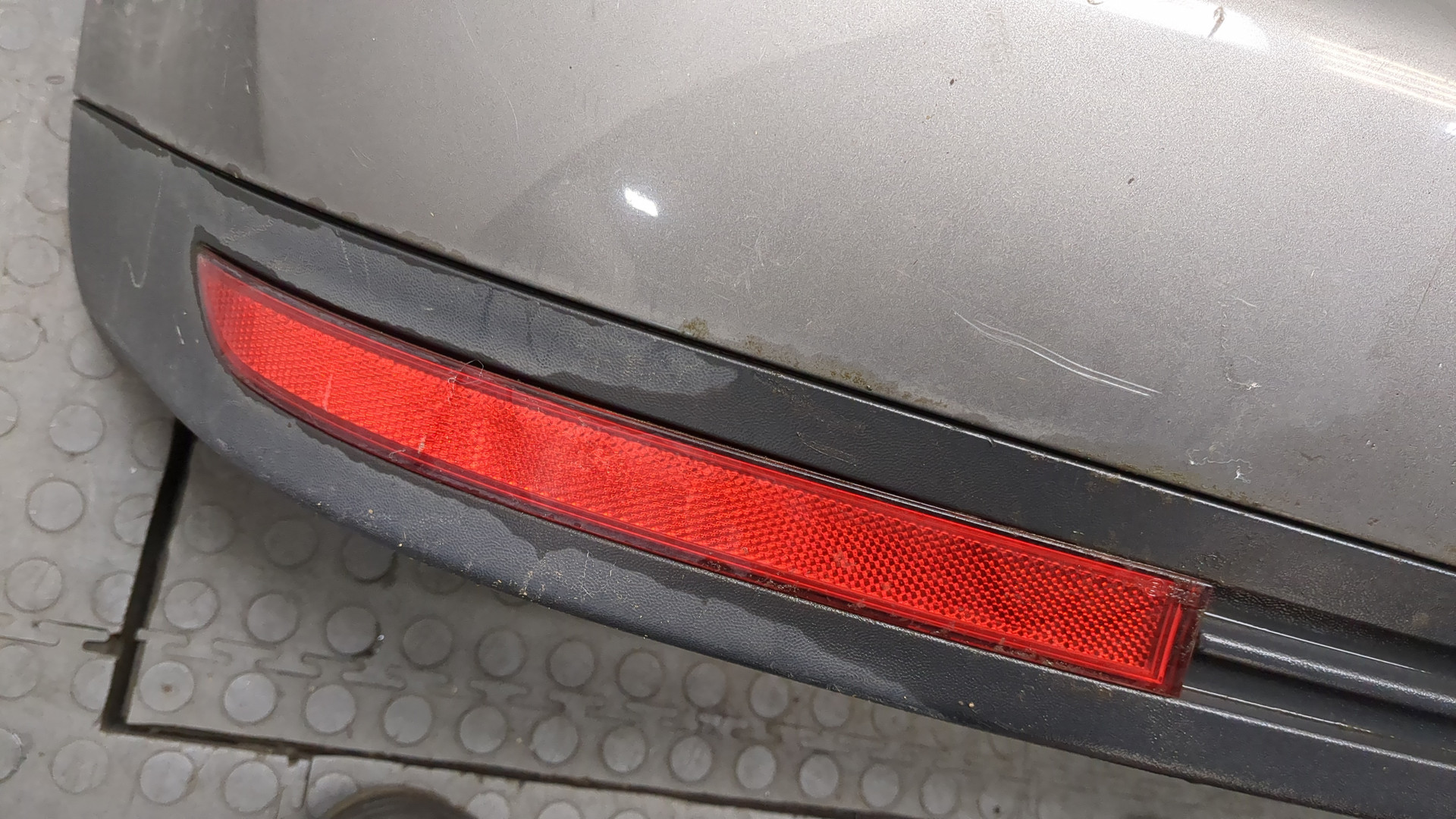 Бампер задний