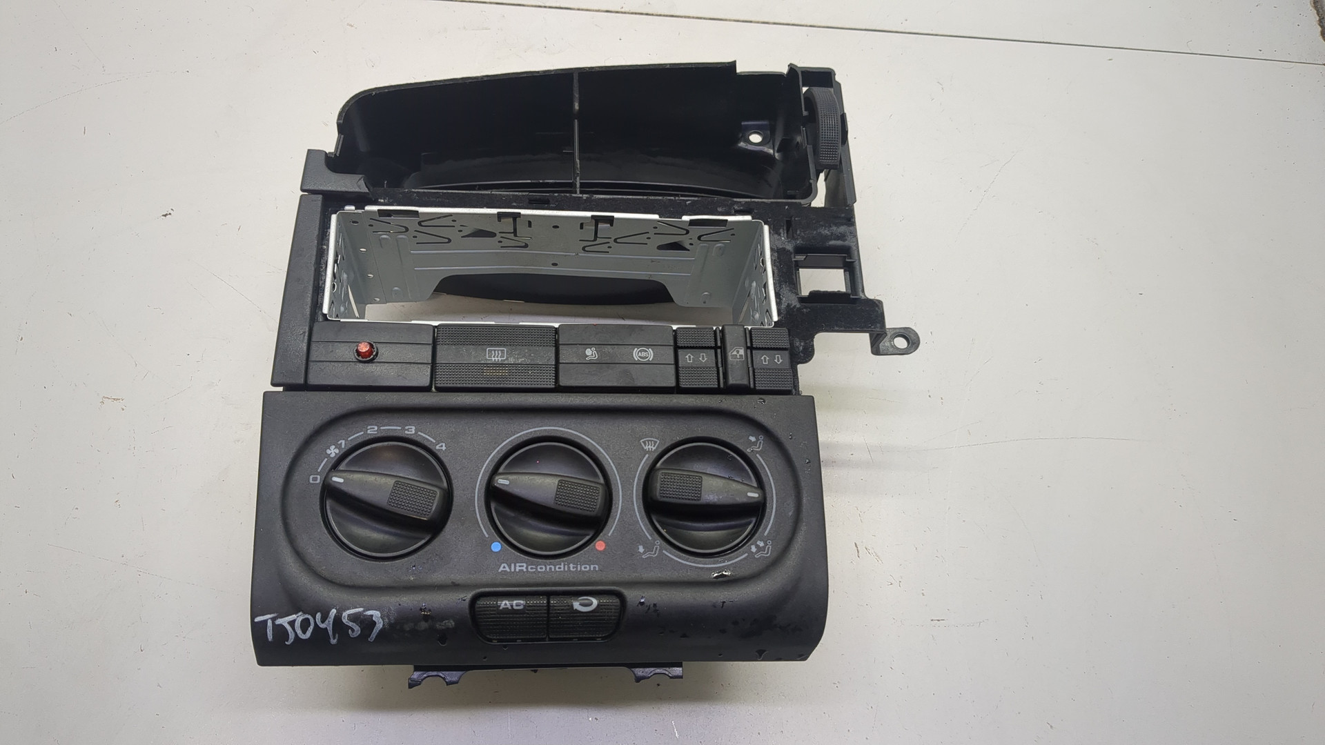 Переключатель отопителя