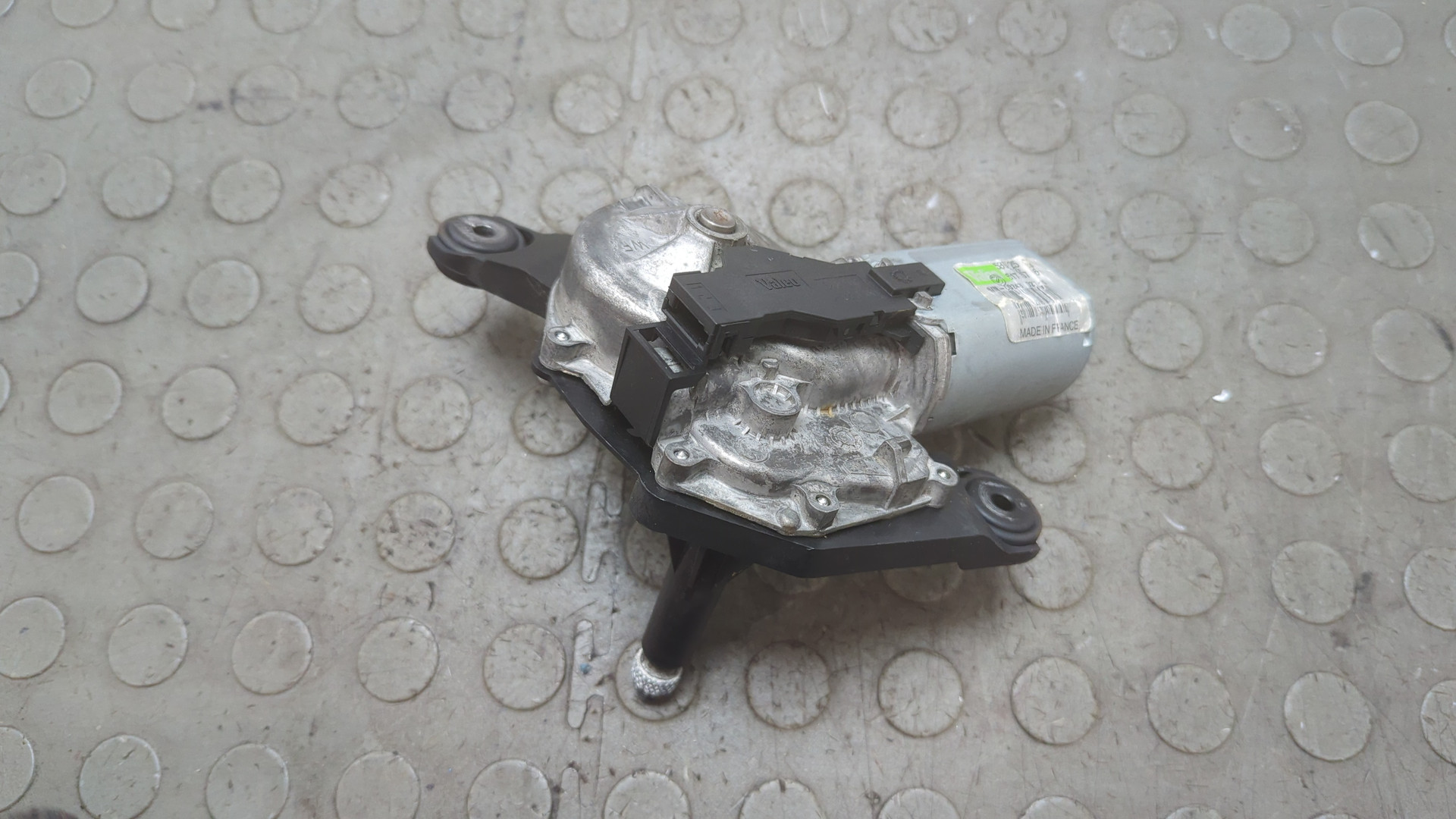 Моторчик стеклоочистителя задний