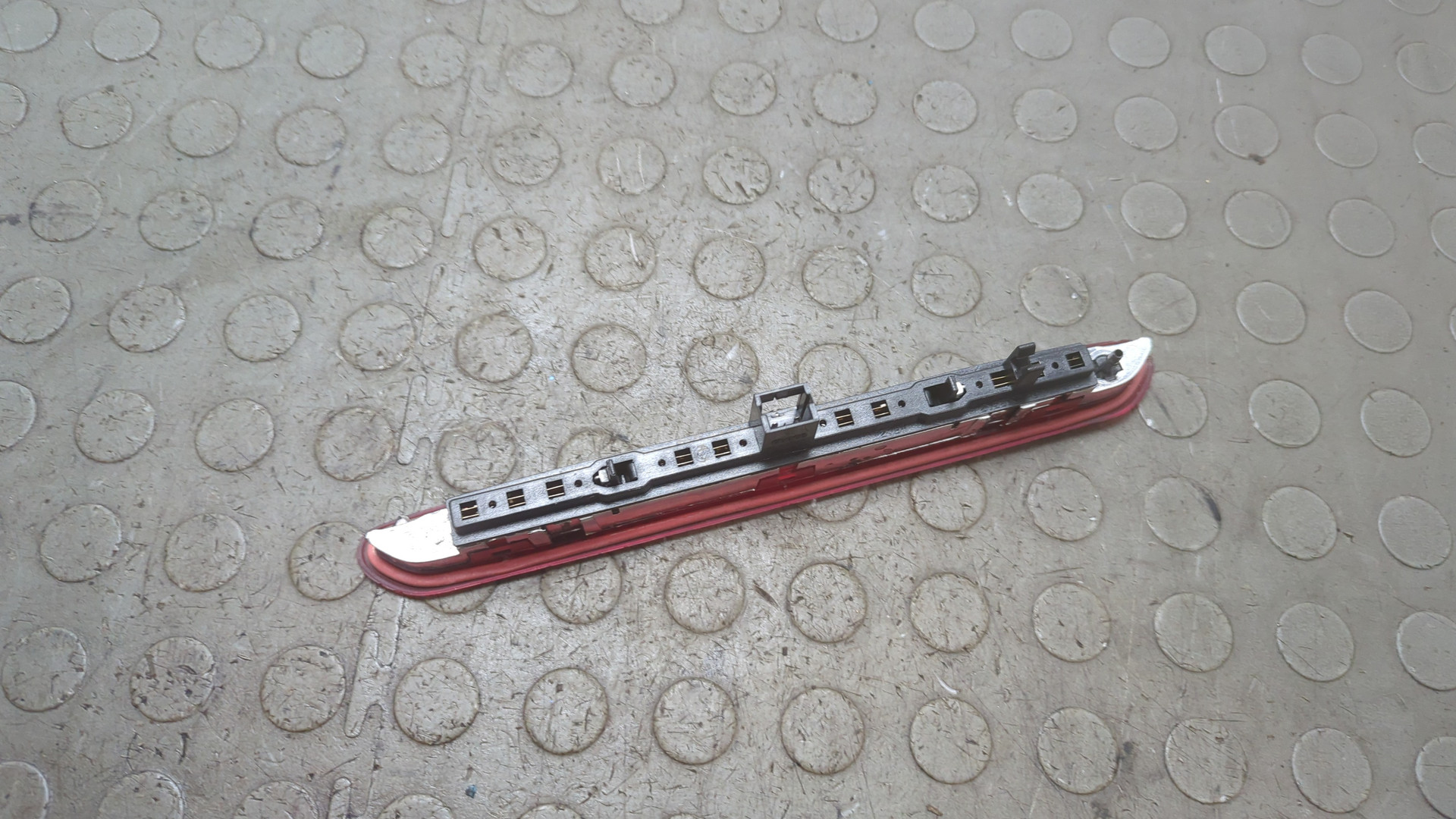 Фонарь задний (стоп сигнал)