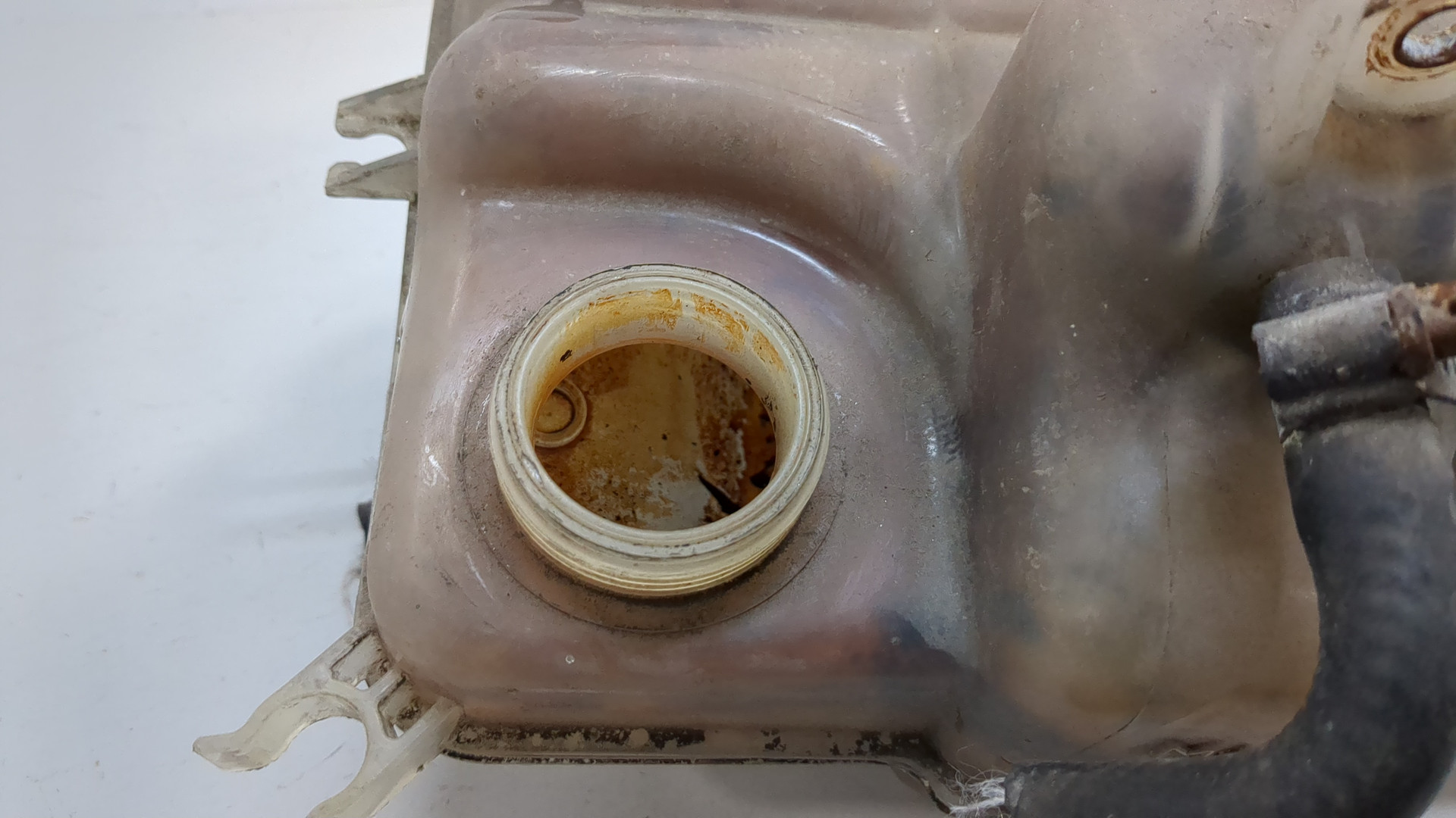 Бачок расширительный