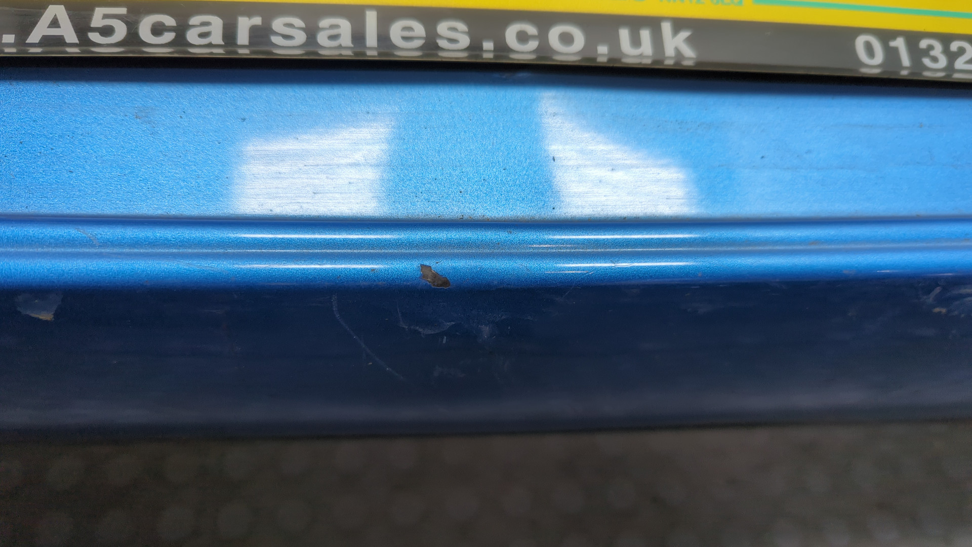 Бампер задний