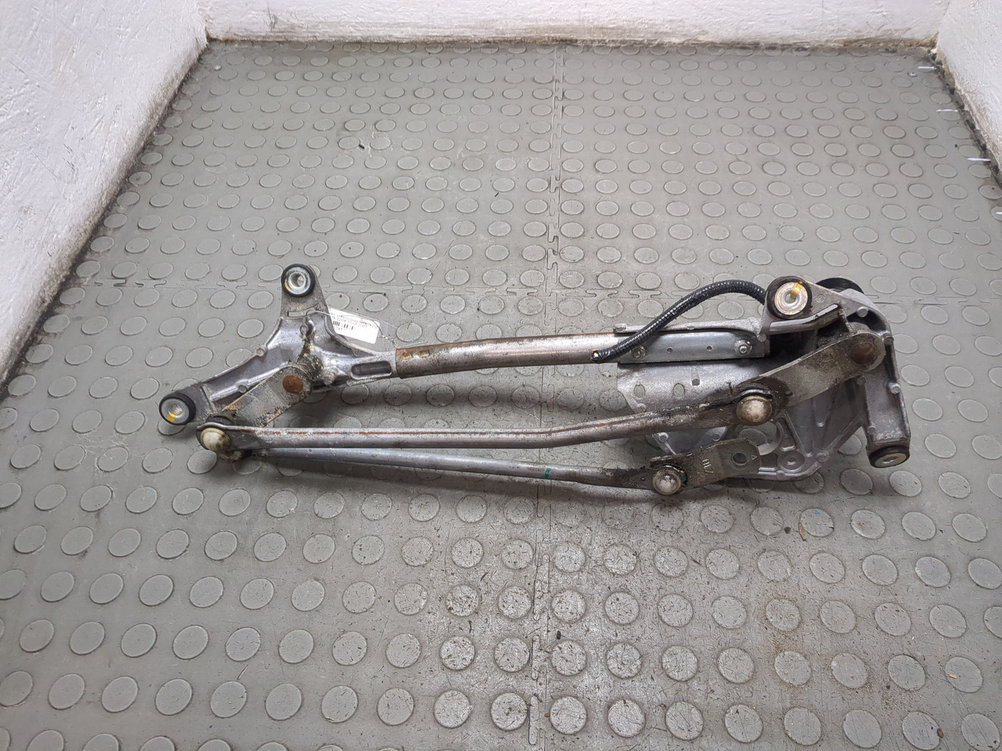 Трапеция стеклоочистителей