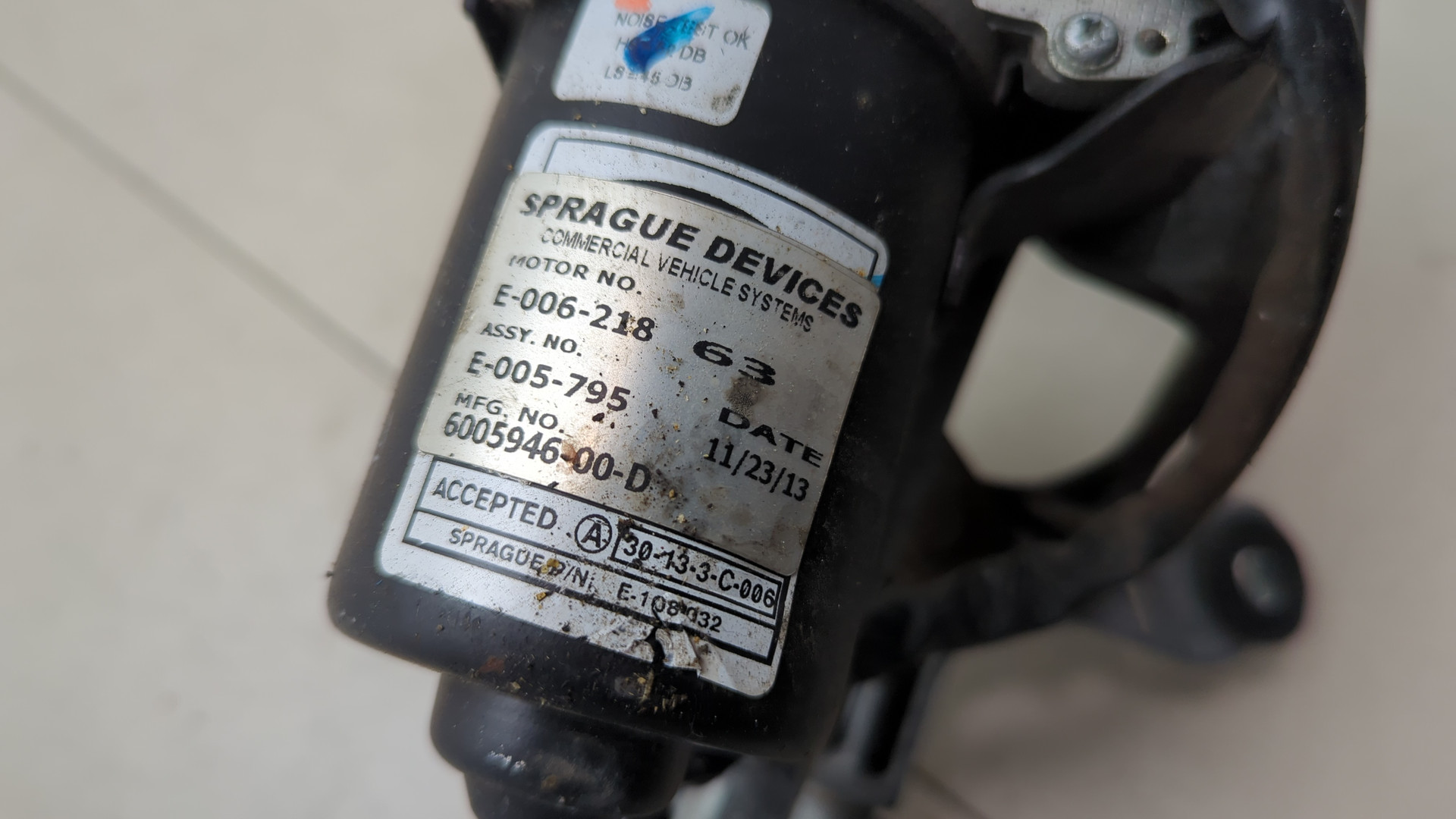 Трапеция стеклоочистителей