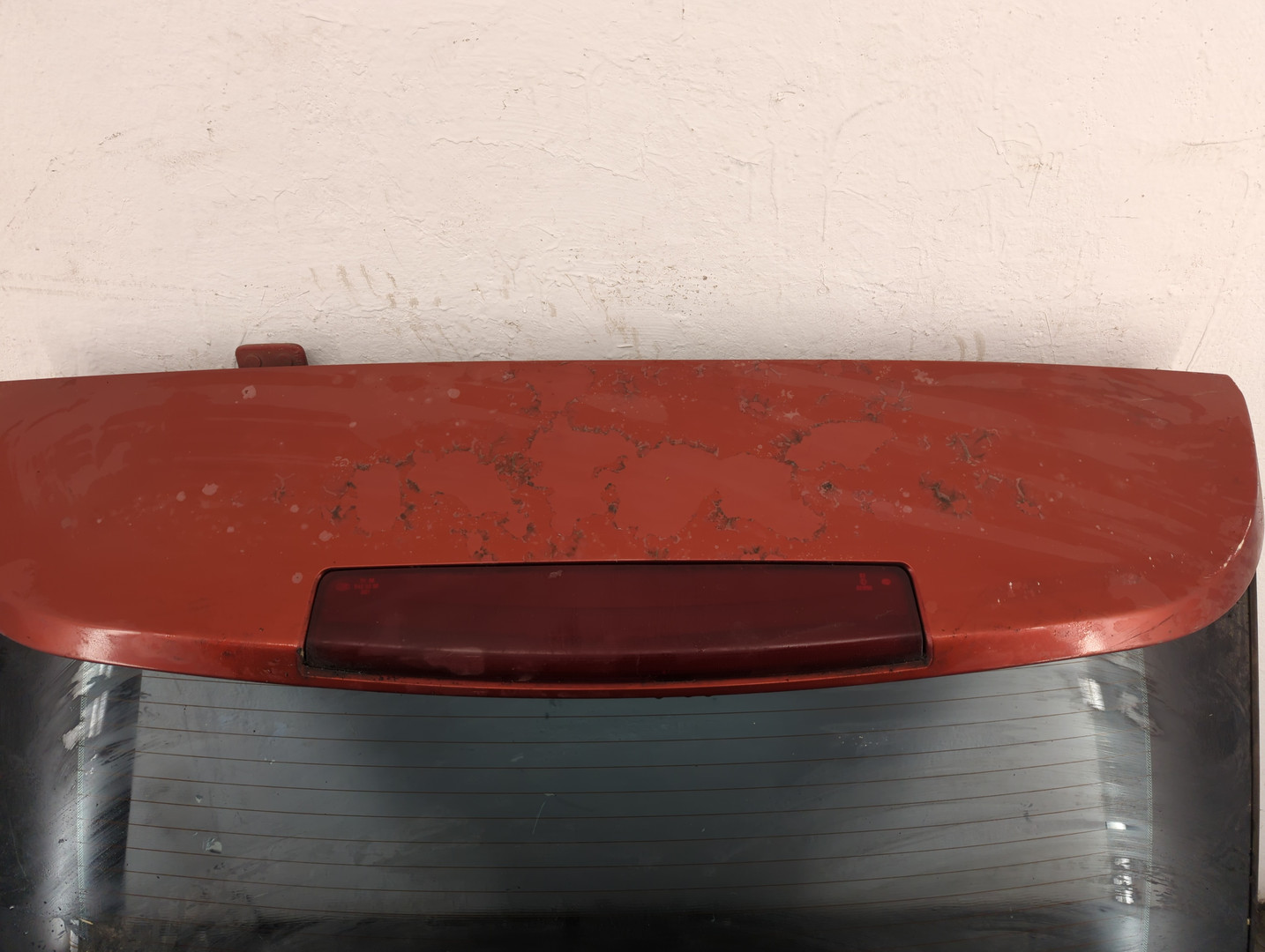 Дверь багажника