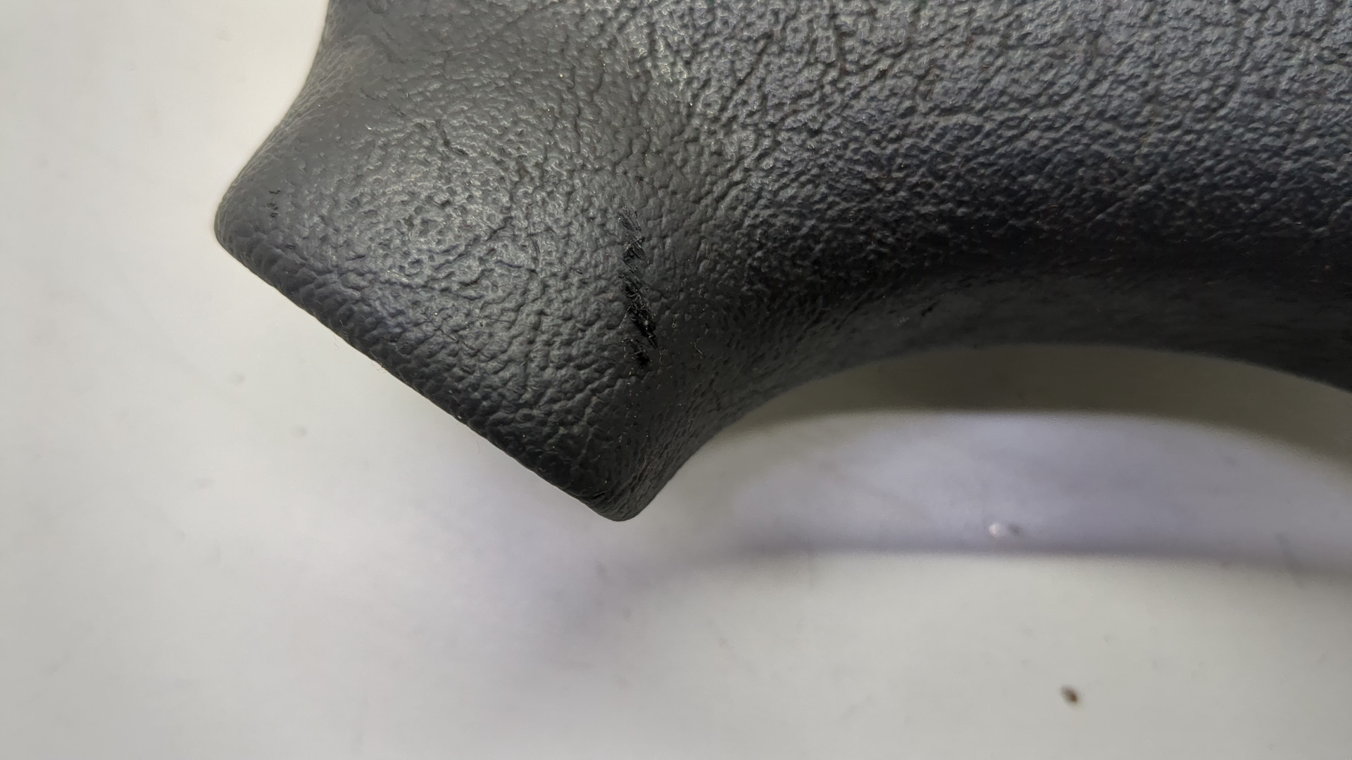 Подушка безопасности в рулевое колесо