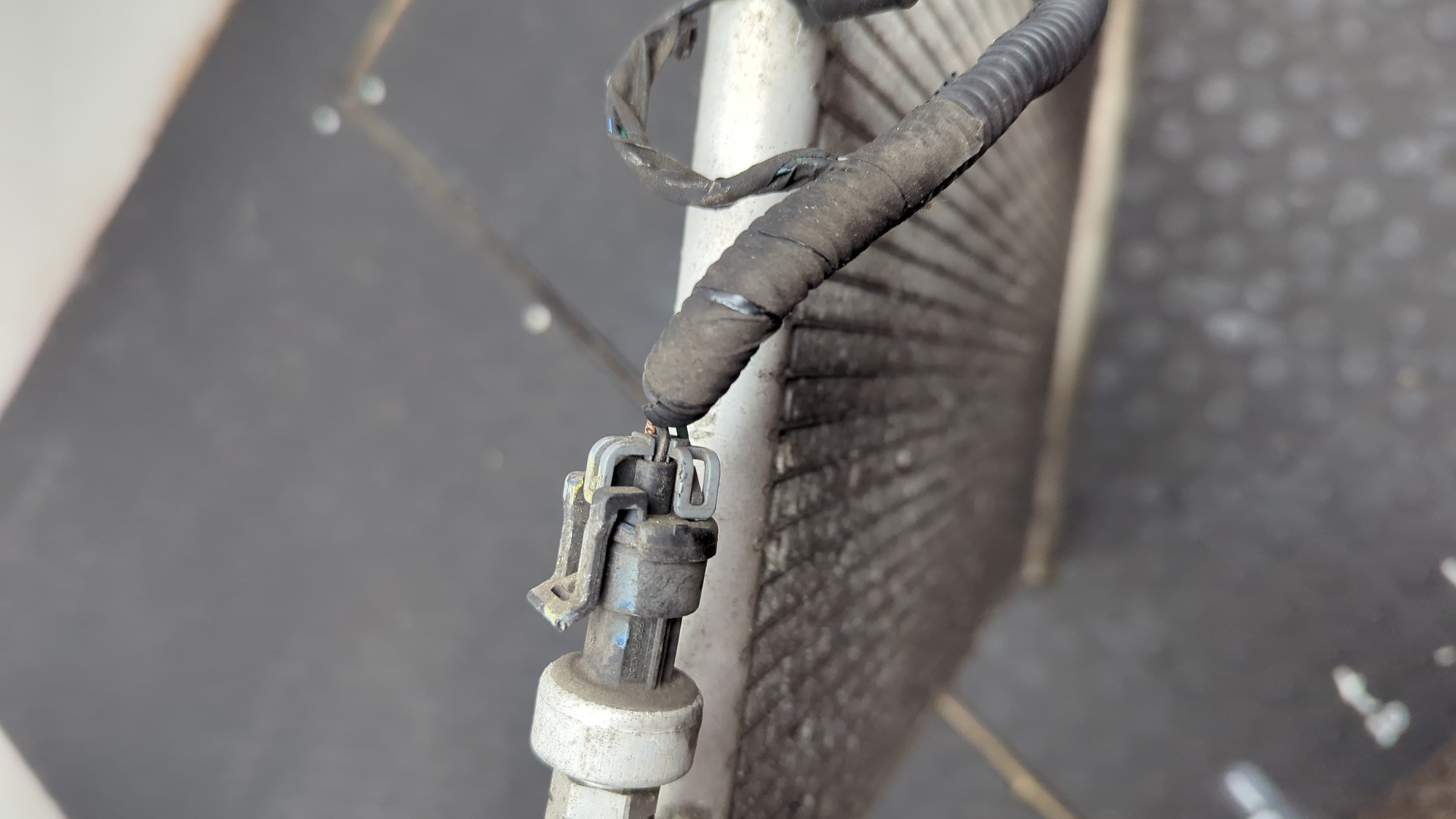 Радиатор кондиционера / конденсер