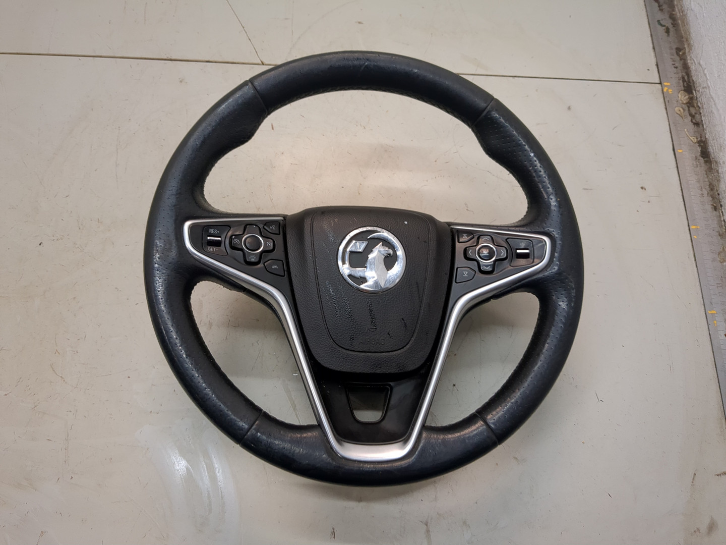 Рулевое колесо (руль)