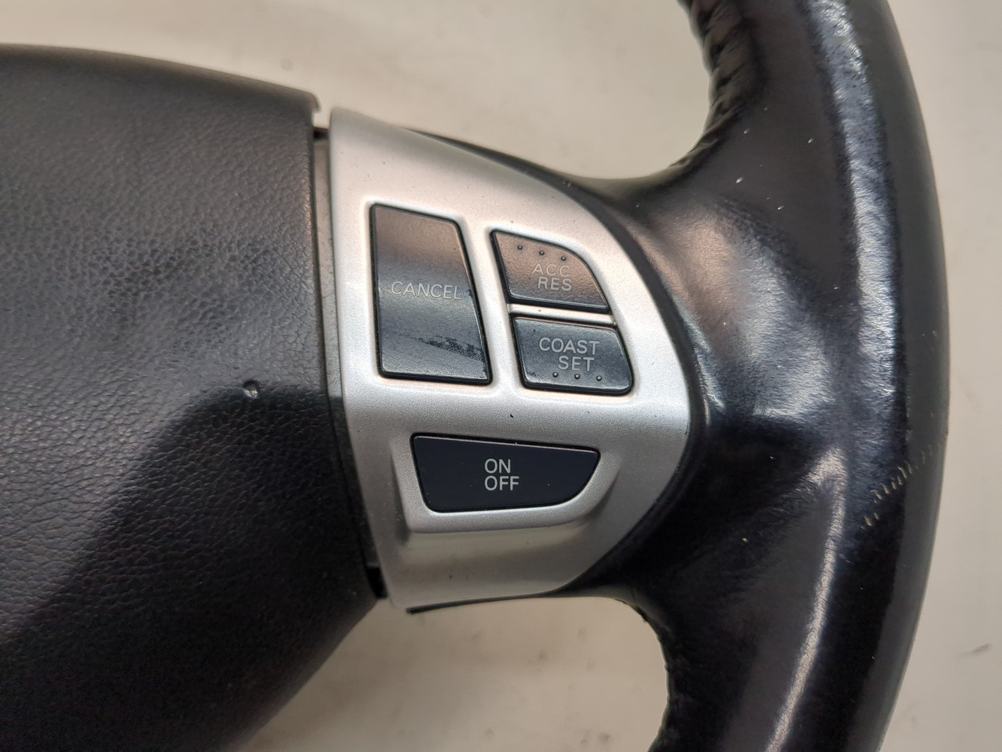 Рулевое колесо (руль)