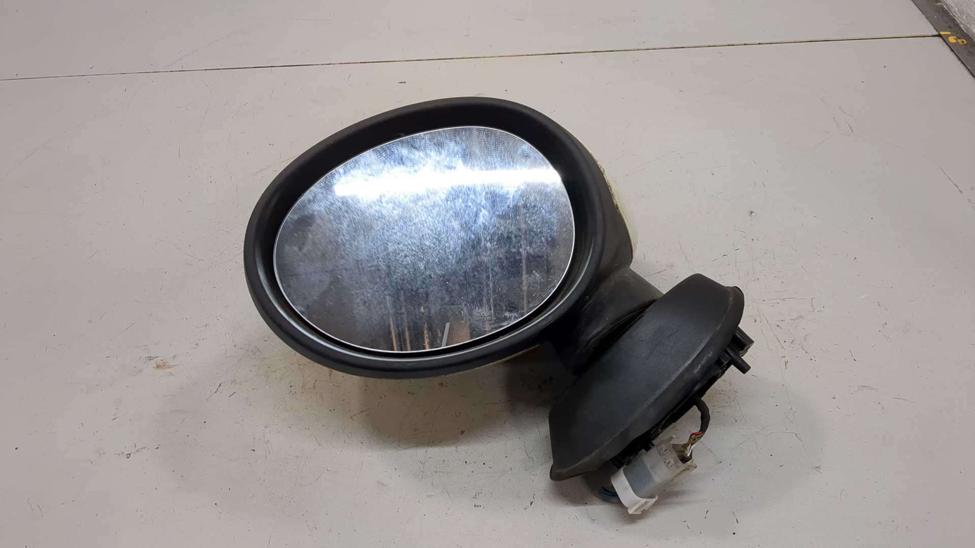 Зеркало левое электрическое