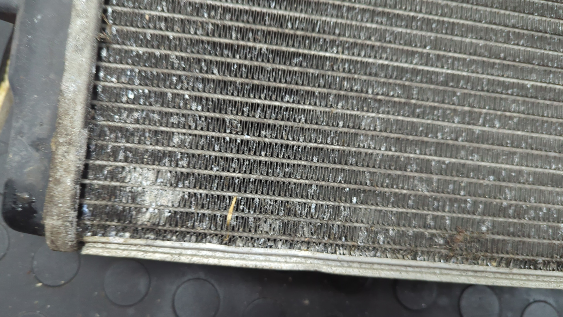 Радиатор охлаждения двигателя основной