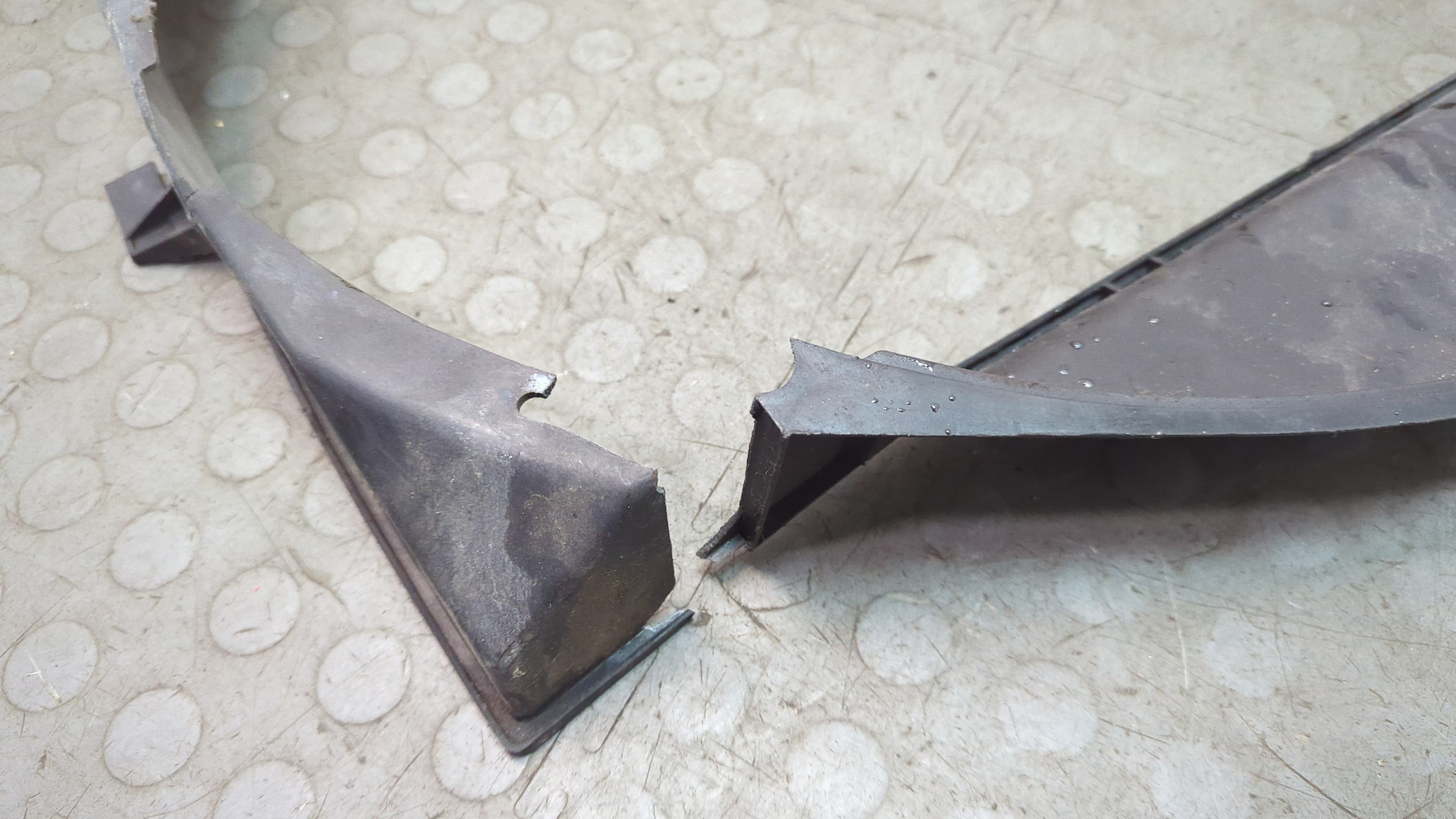 Диффузор вентилятора