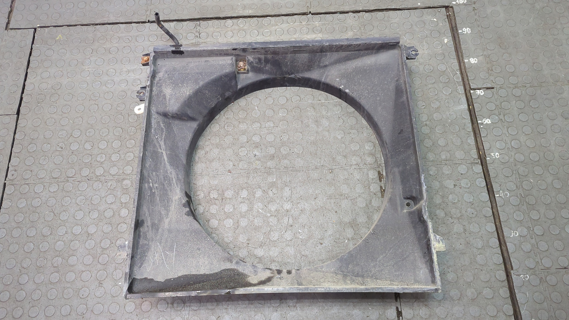 Диффузор вентилятора