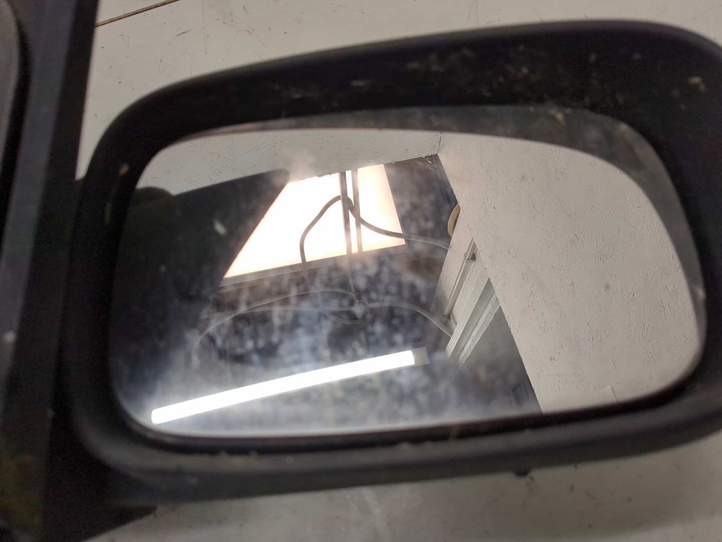 Зеркало правое электрическое