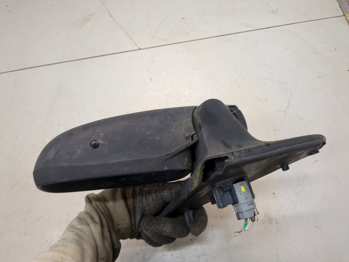 Зеркало правое электрическое