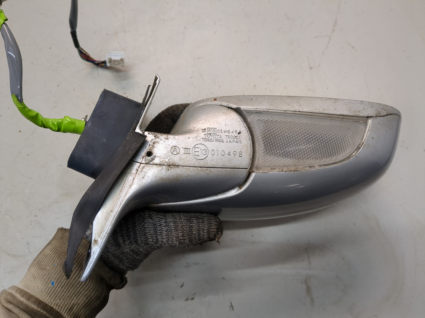 Зеркало правое электрическое