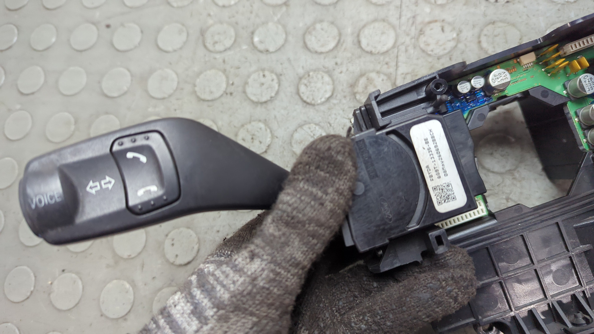 Переключатель подрулевой