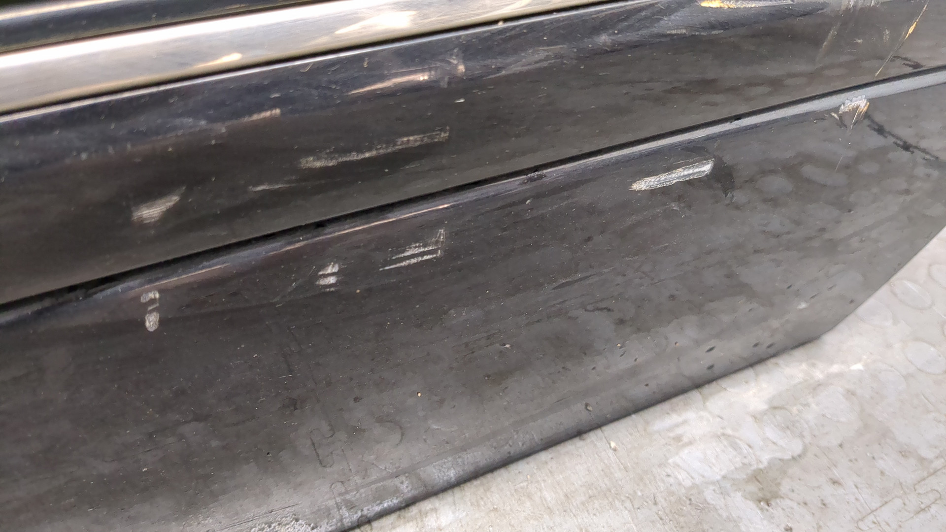 Дверь передняя левая