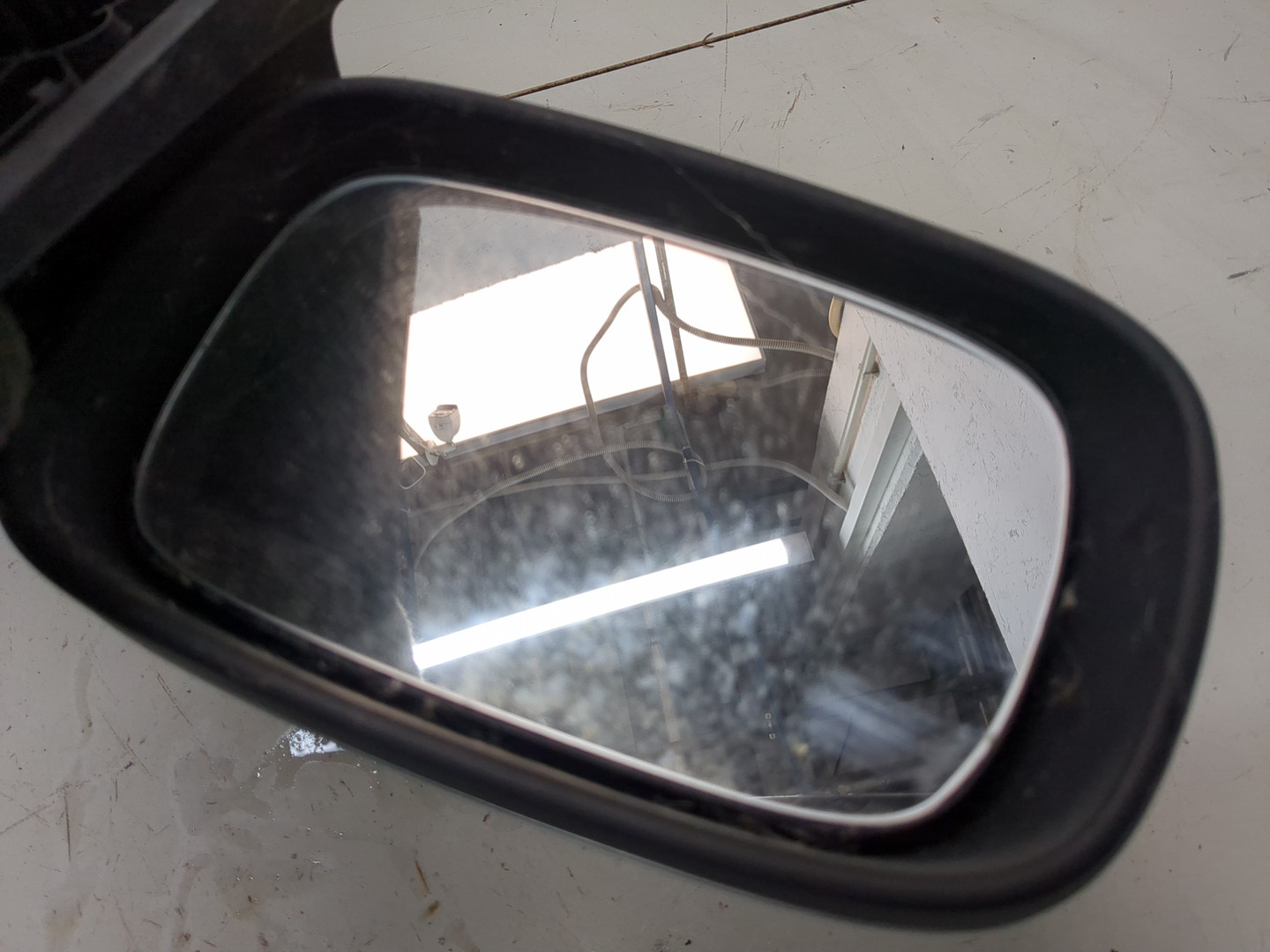 Зеркало левое электрическое