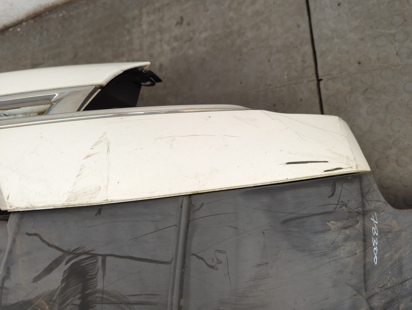 Бампер передний