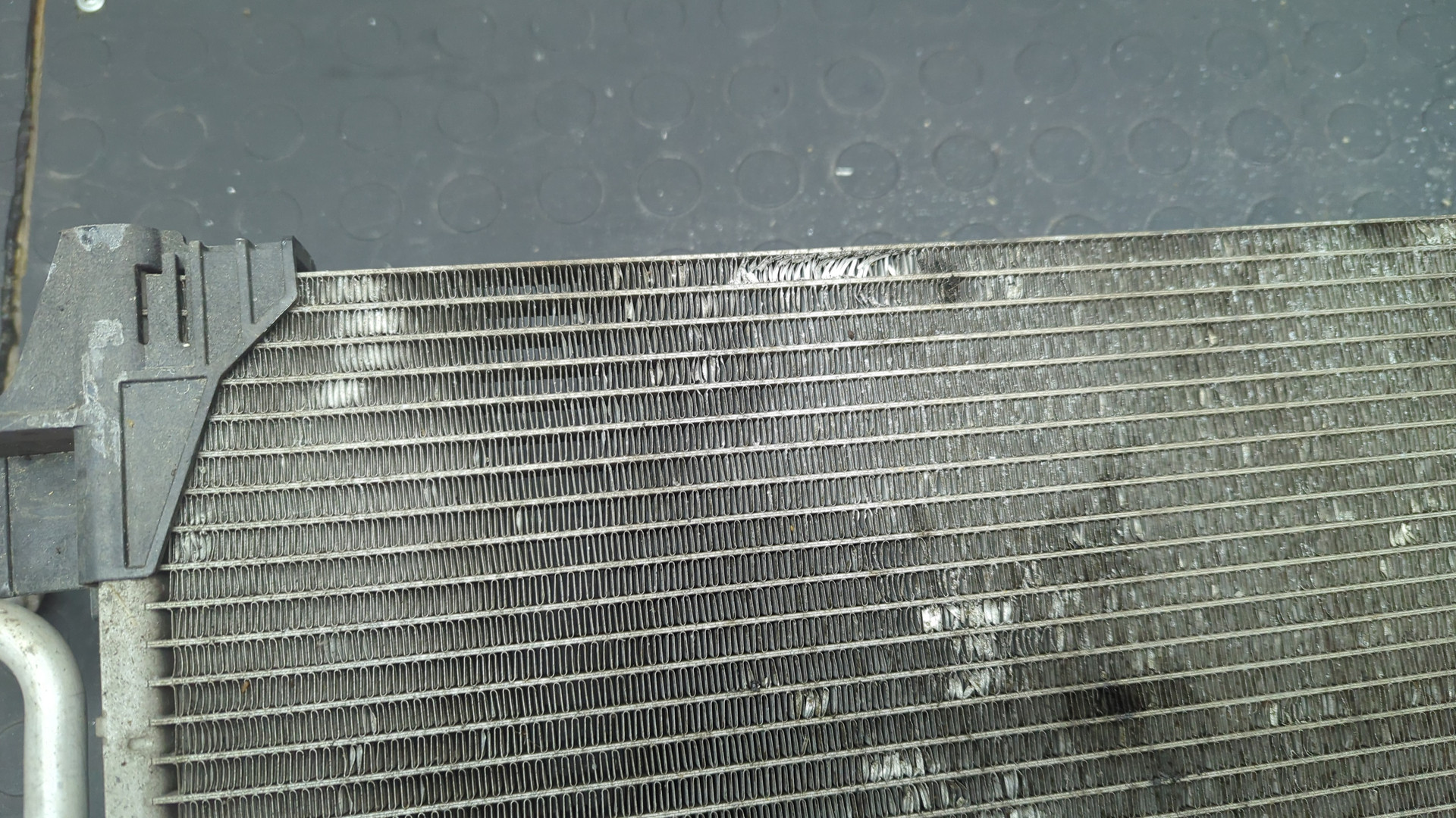 Радиатор кондиционера / конденсер