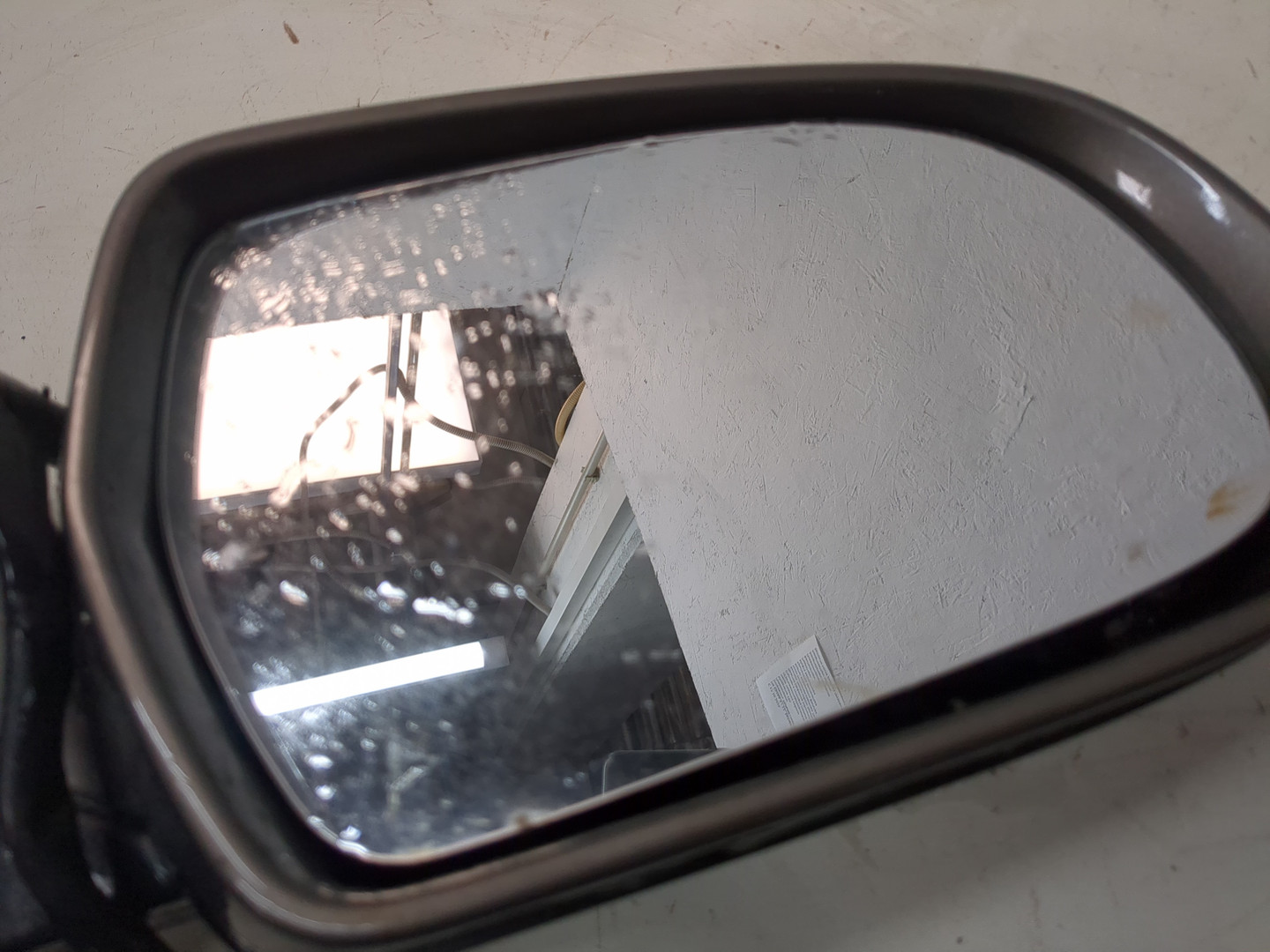 Зеркало правое электрическое