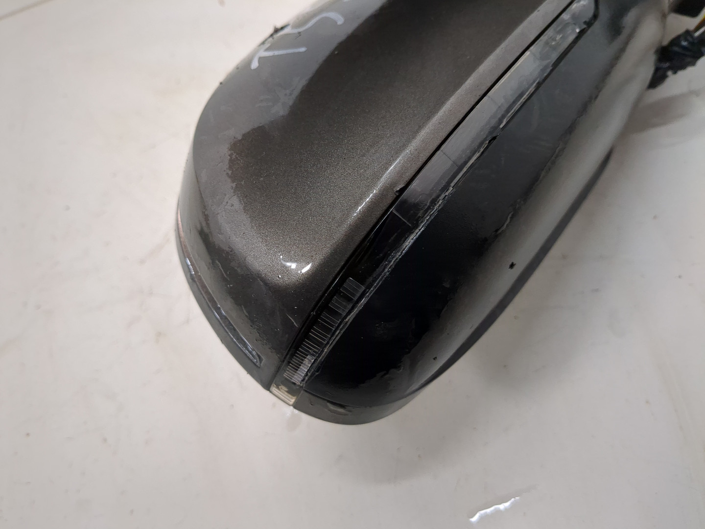 Зеркало правое электрическое