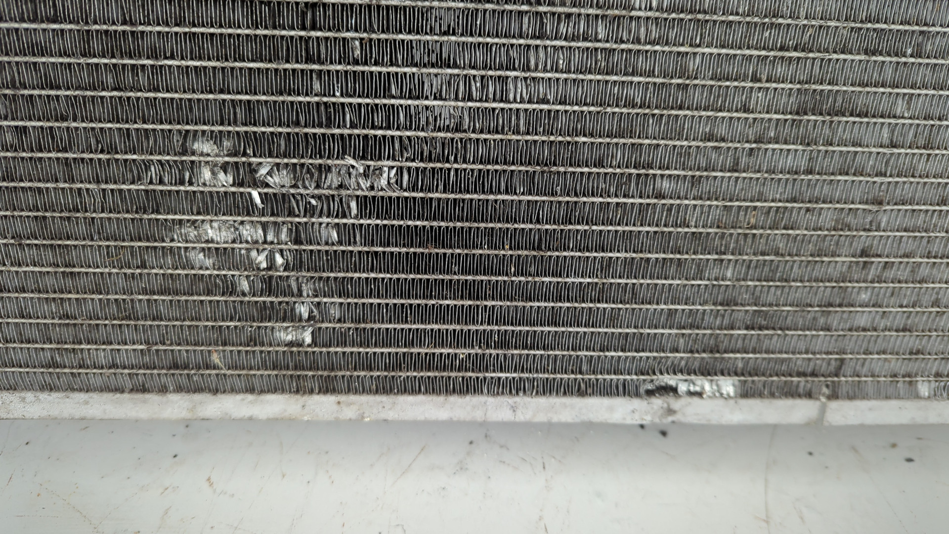 Радиатор охлаждения двигателя основной