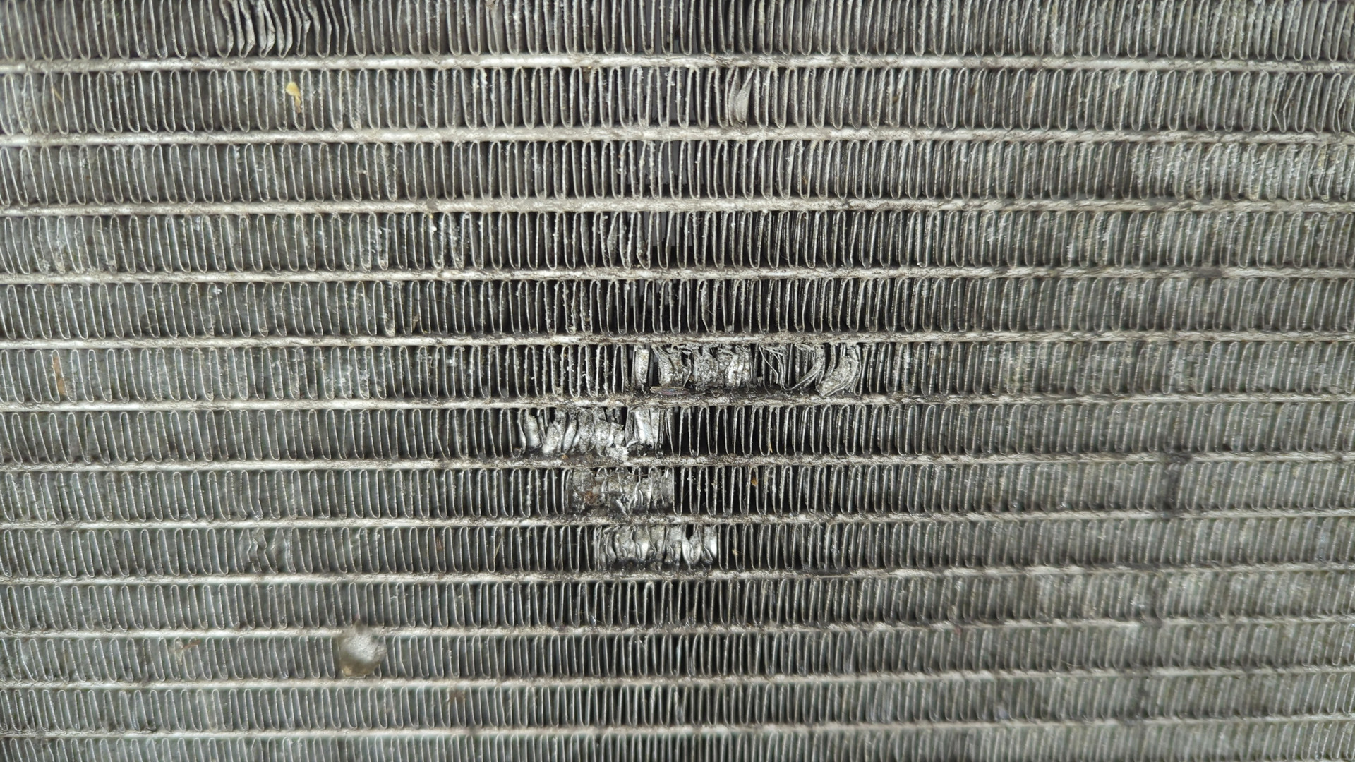 Радиатор охлаждения двигателя основной