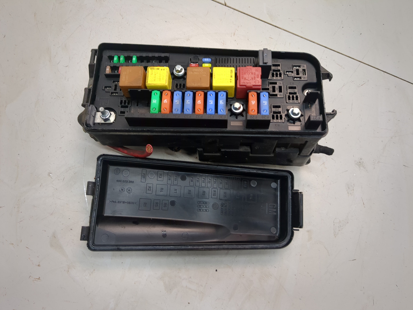 Блок предохранителей