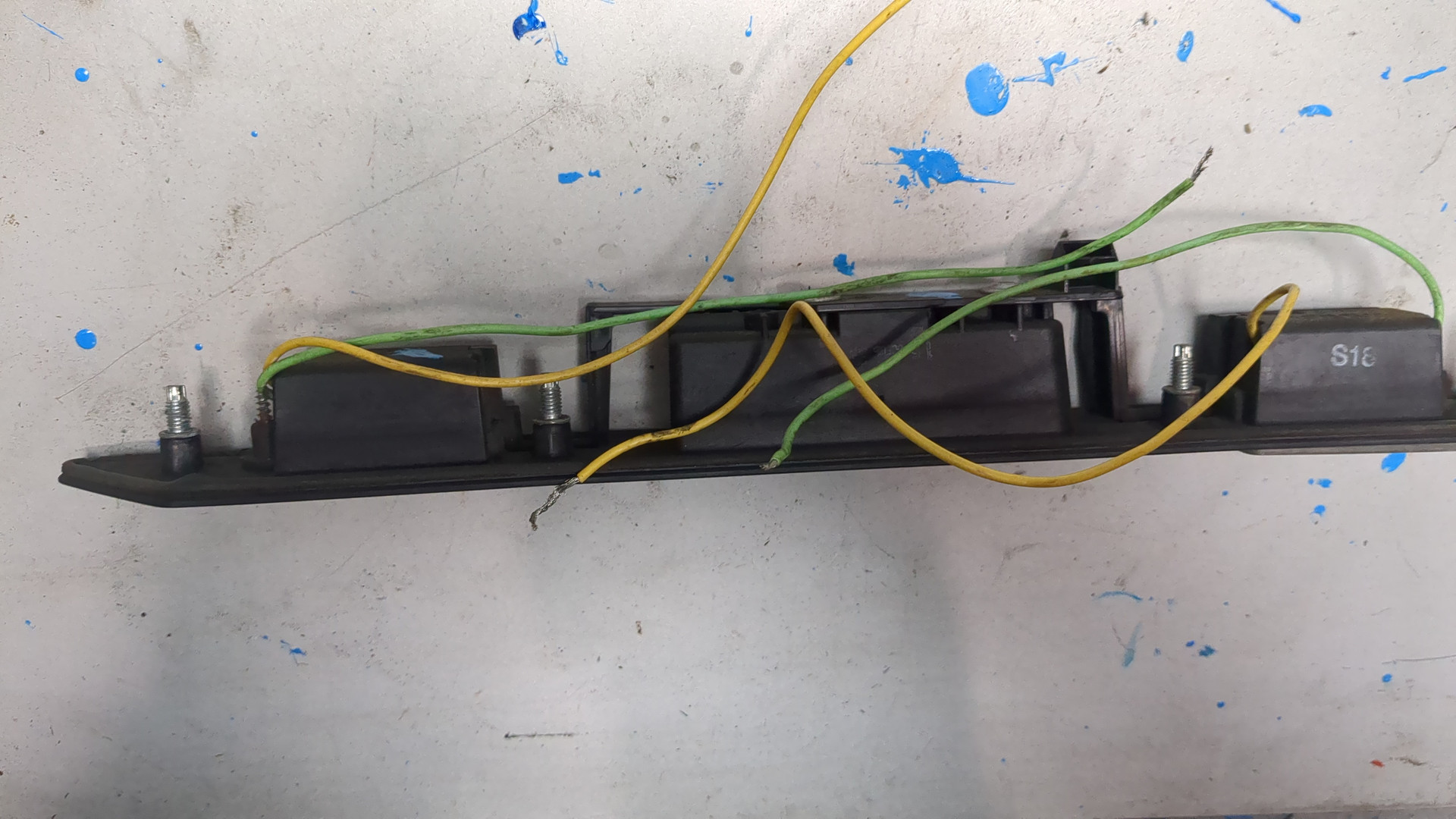 Фонарь подсветки номера