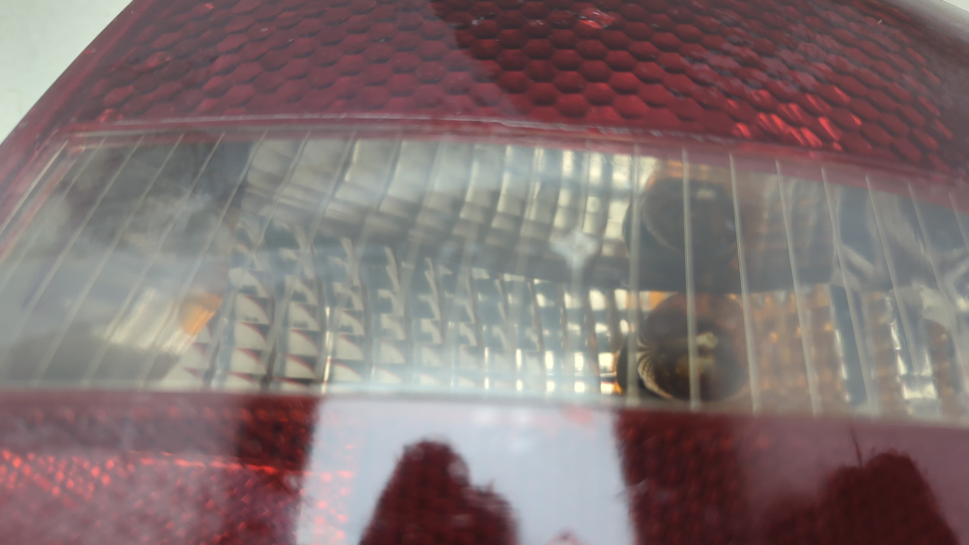 Фонарь задний правый