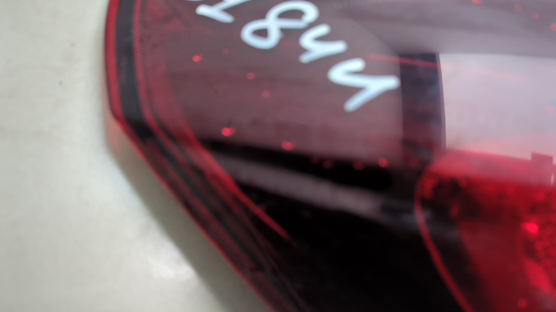 Фонарь задний левый