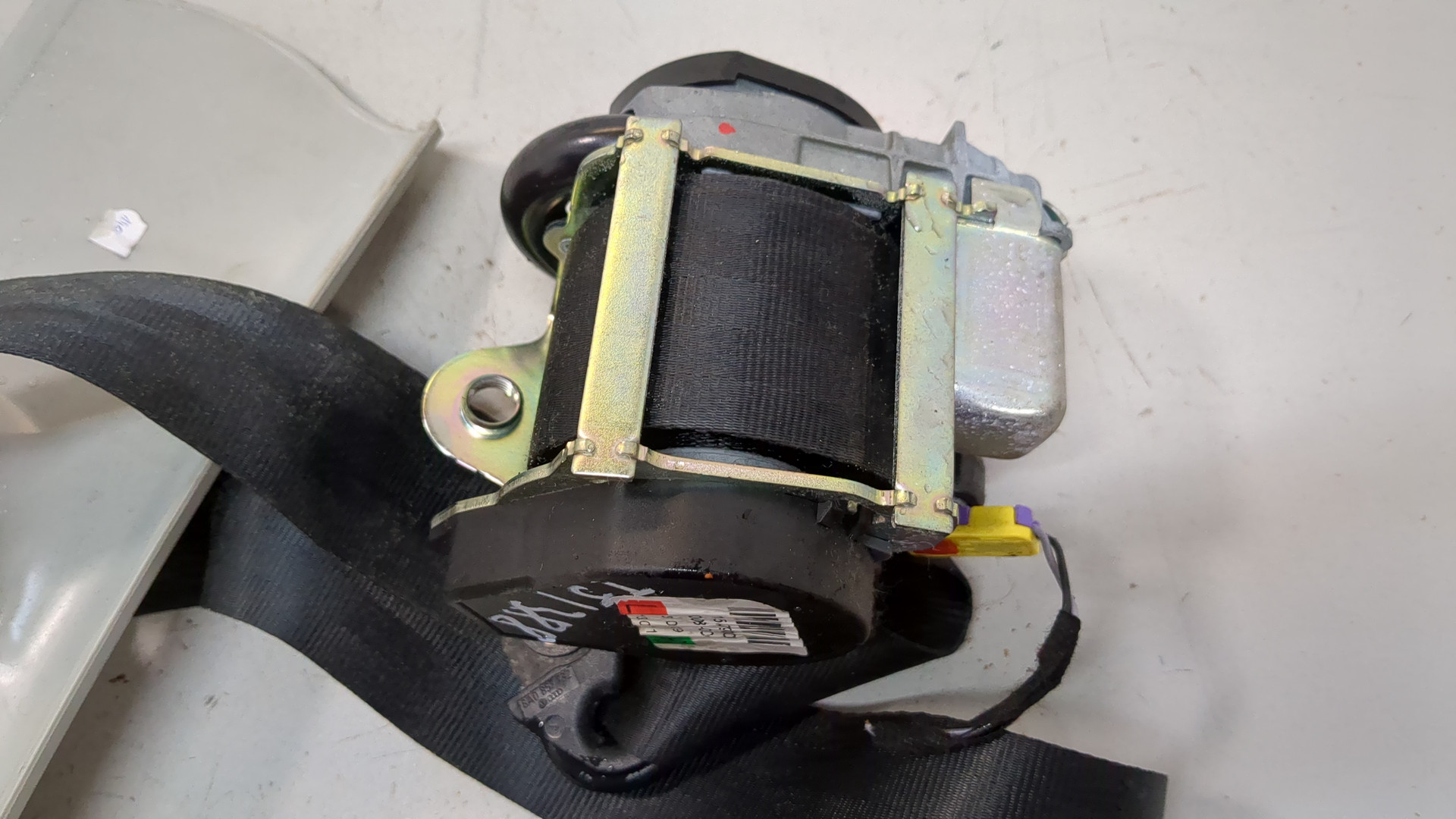 Ремень безопасности