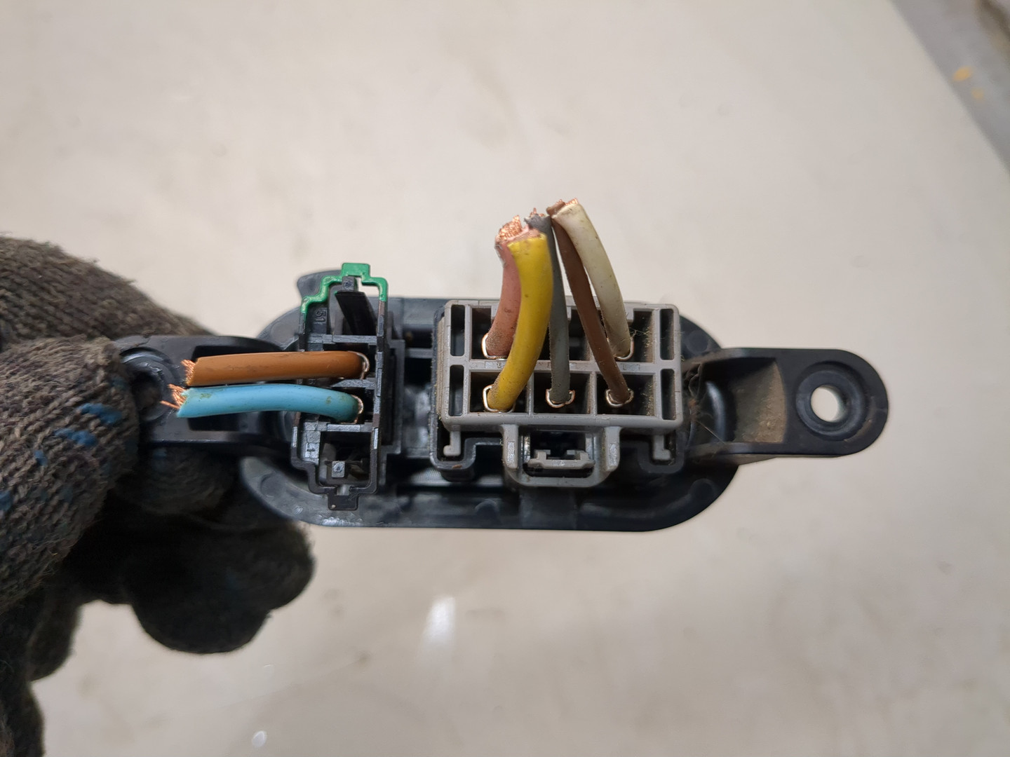 Резистор отопителя