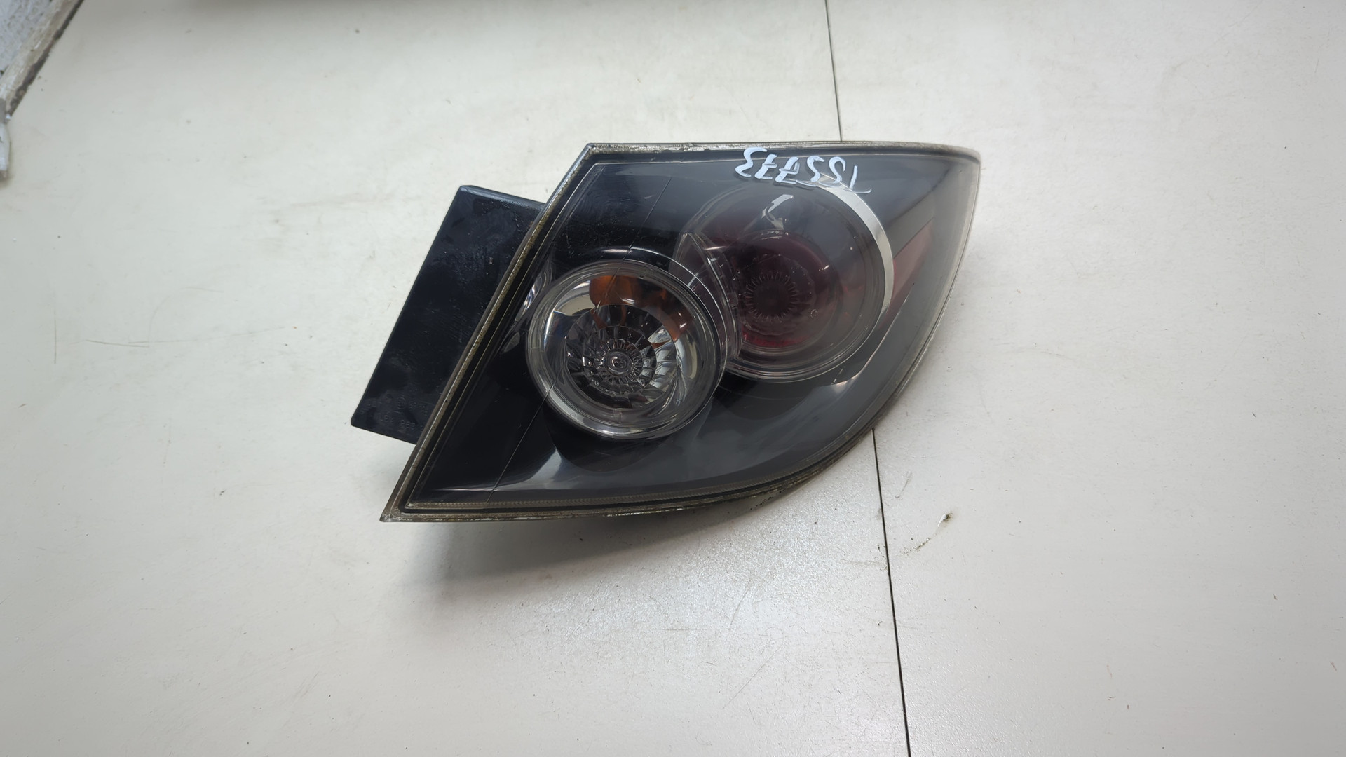 Фонарь задний правый