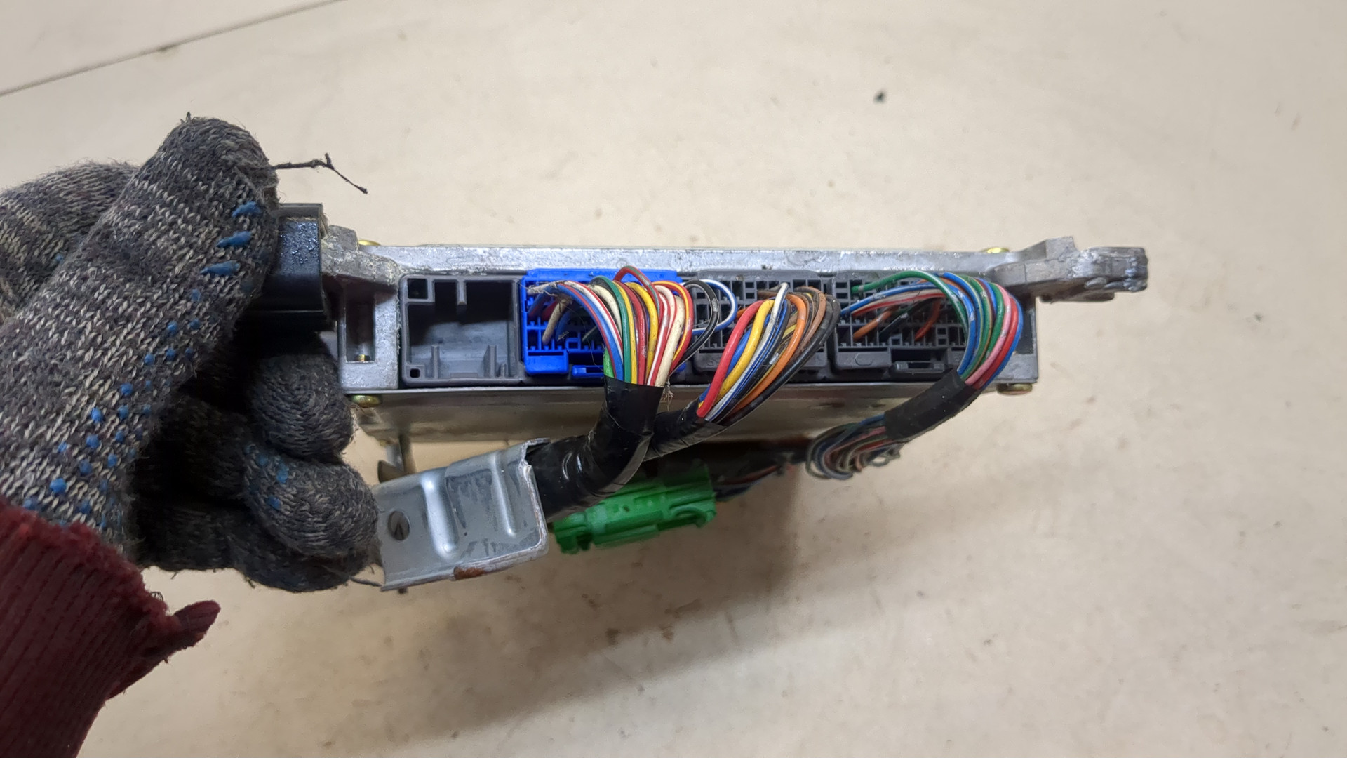 Блок управления двигателем