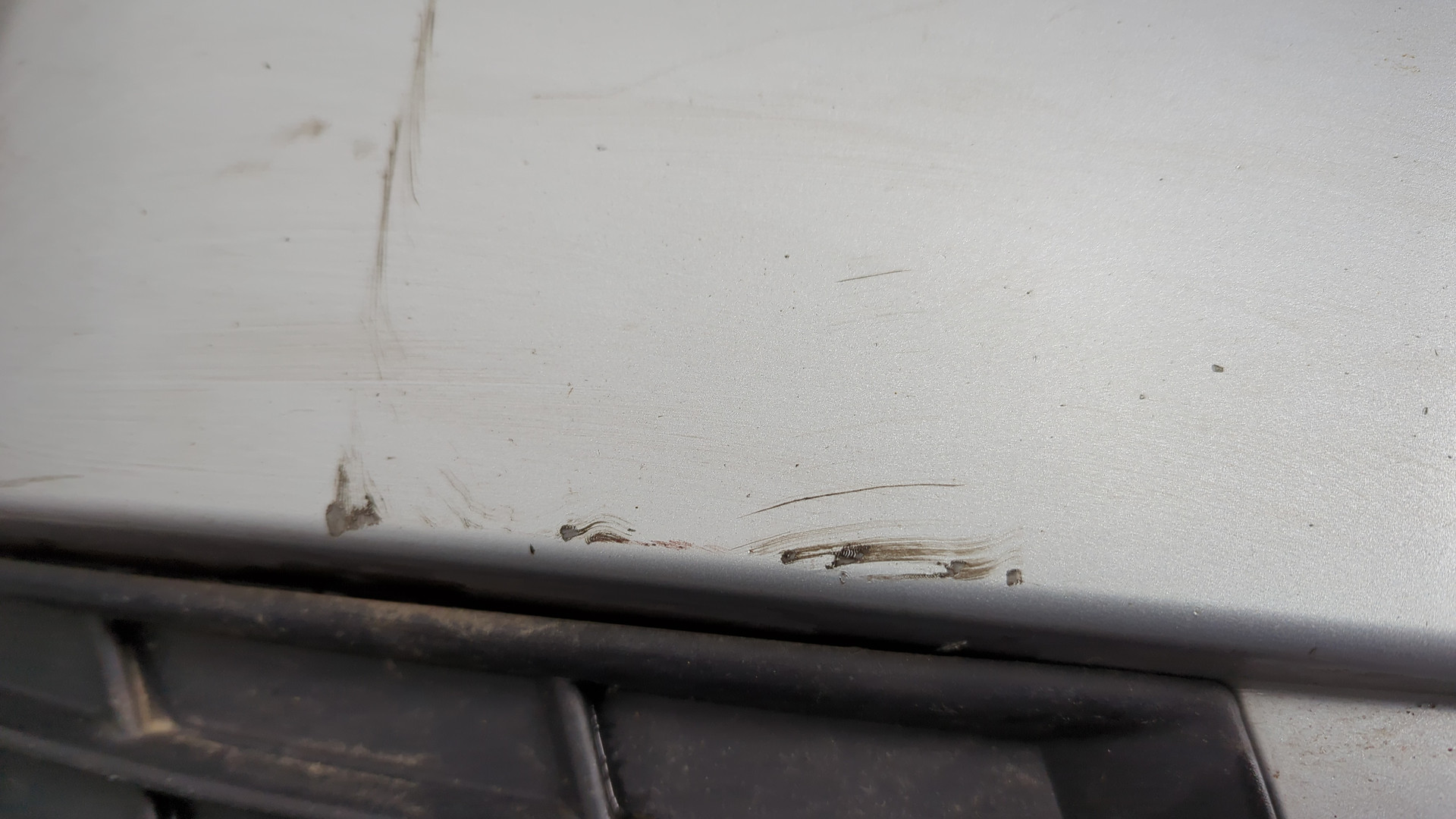 Бампер передний