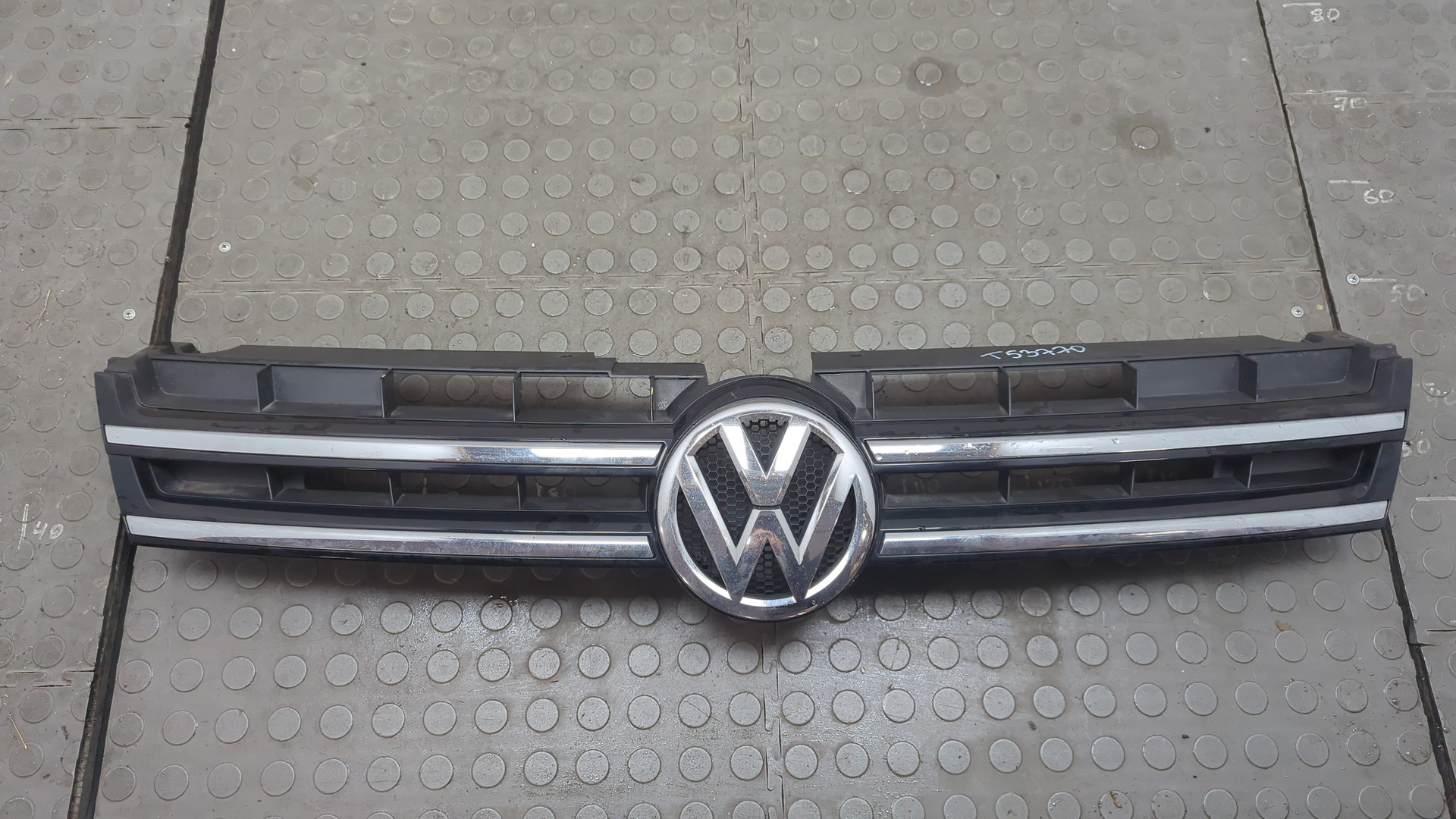 Решетка радиатора