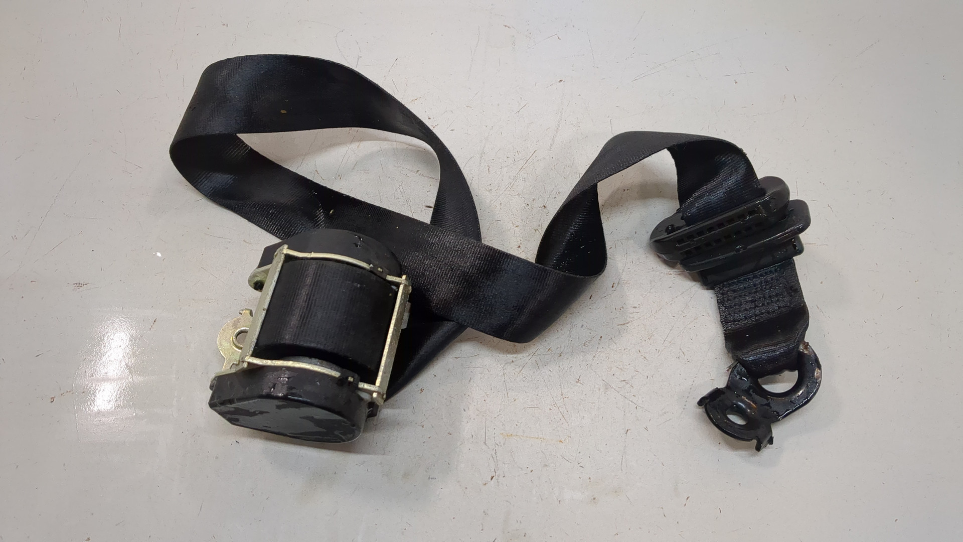 Ремень безопасности