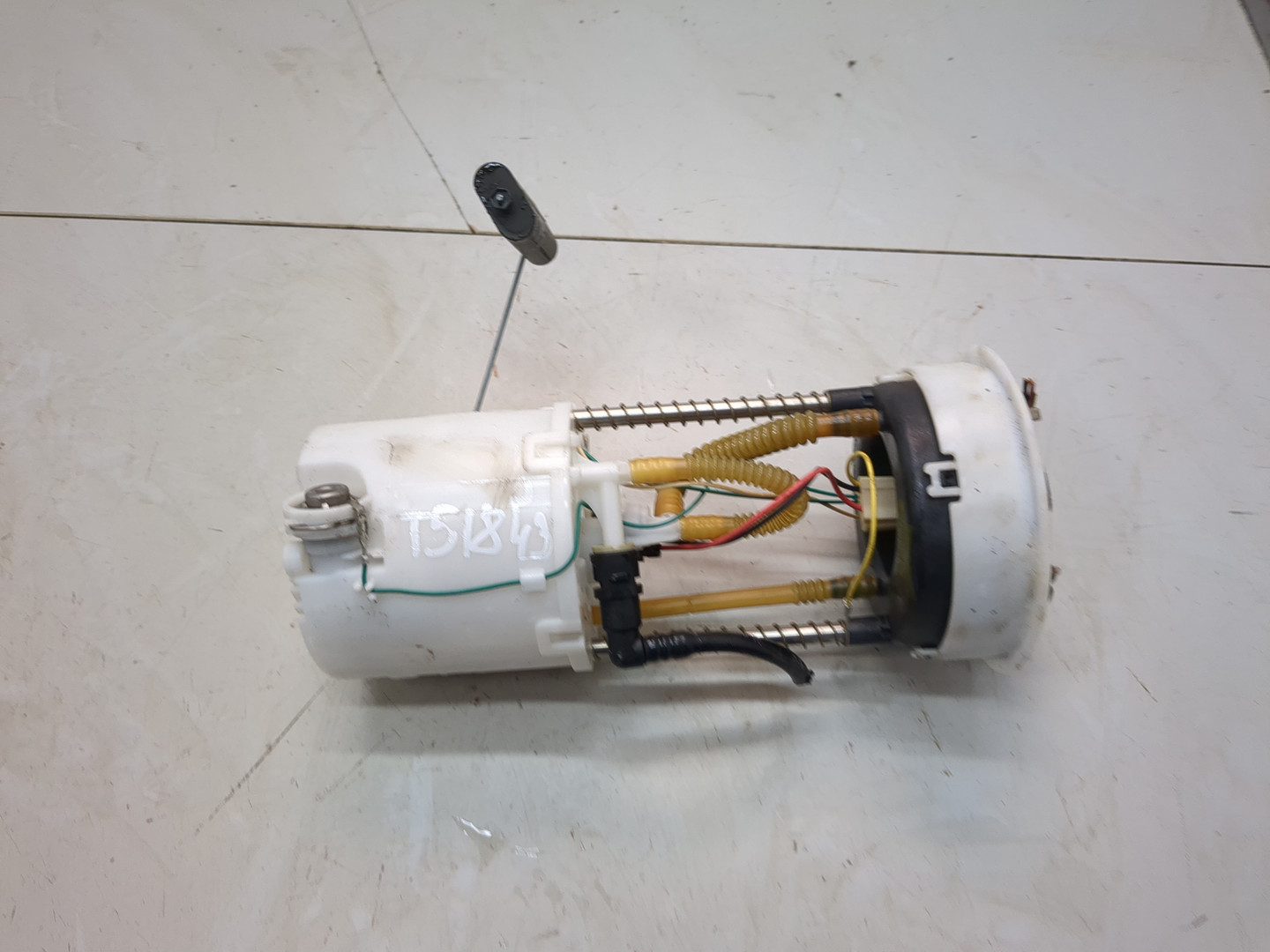 Насос топливный электрический