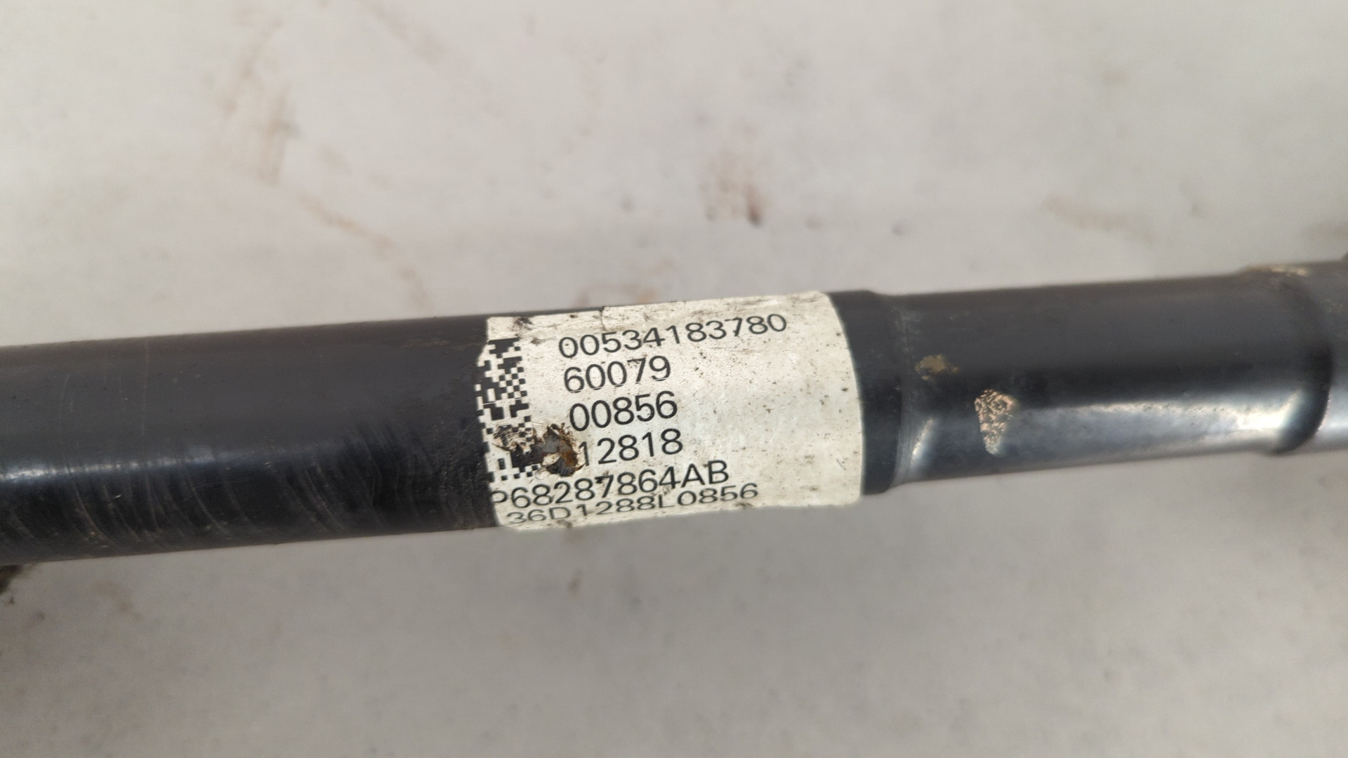 Полуось задняя левая