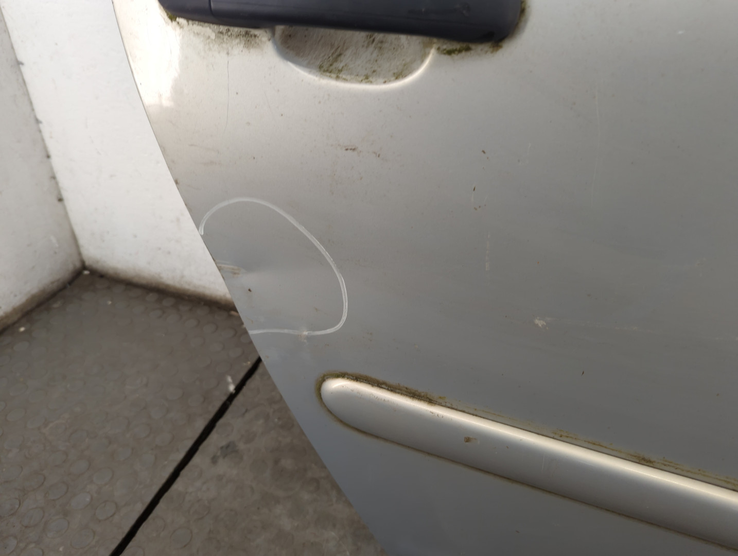 Дверь задняя правая