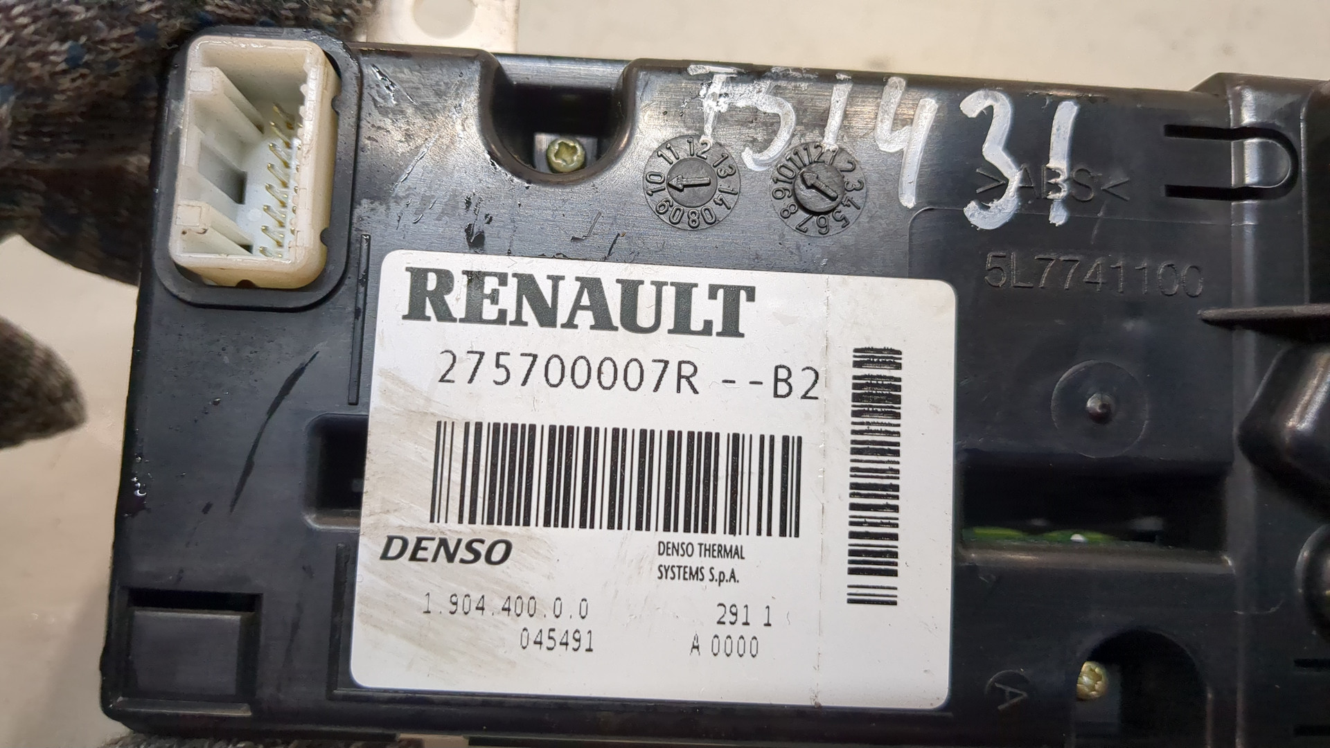 Переключатель отопителя