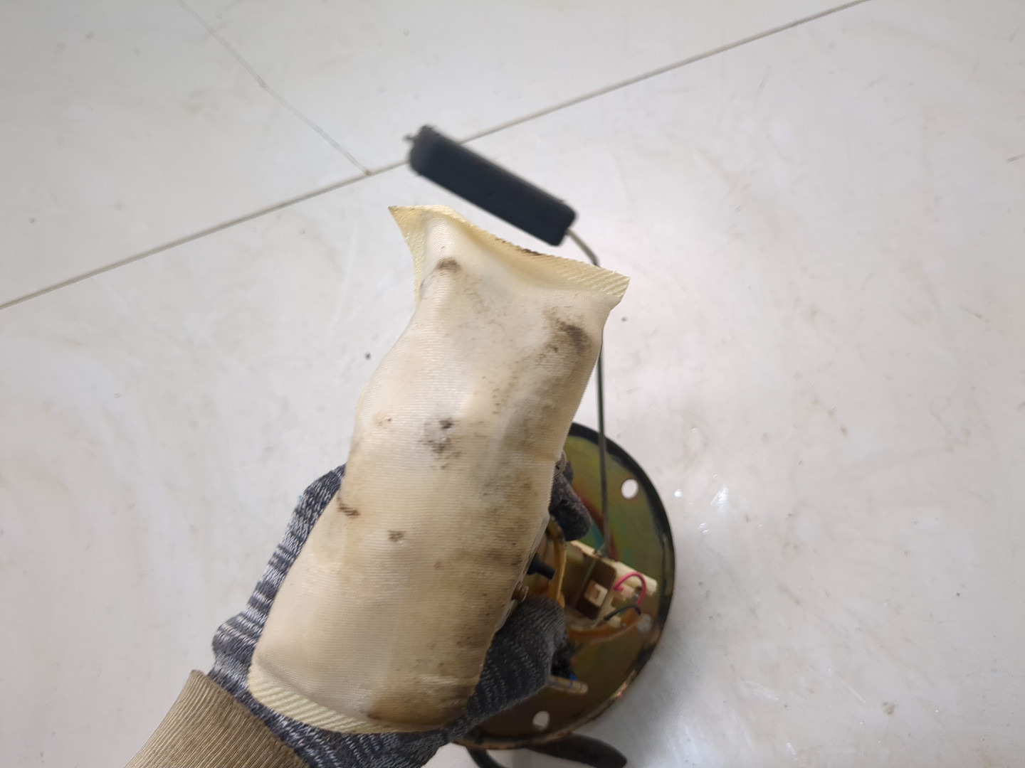 Насос топливный электрический