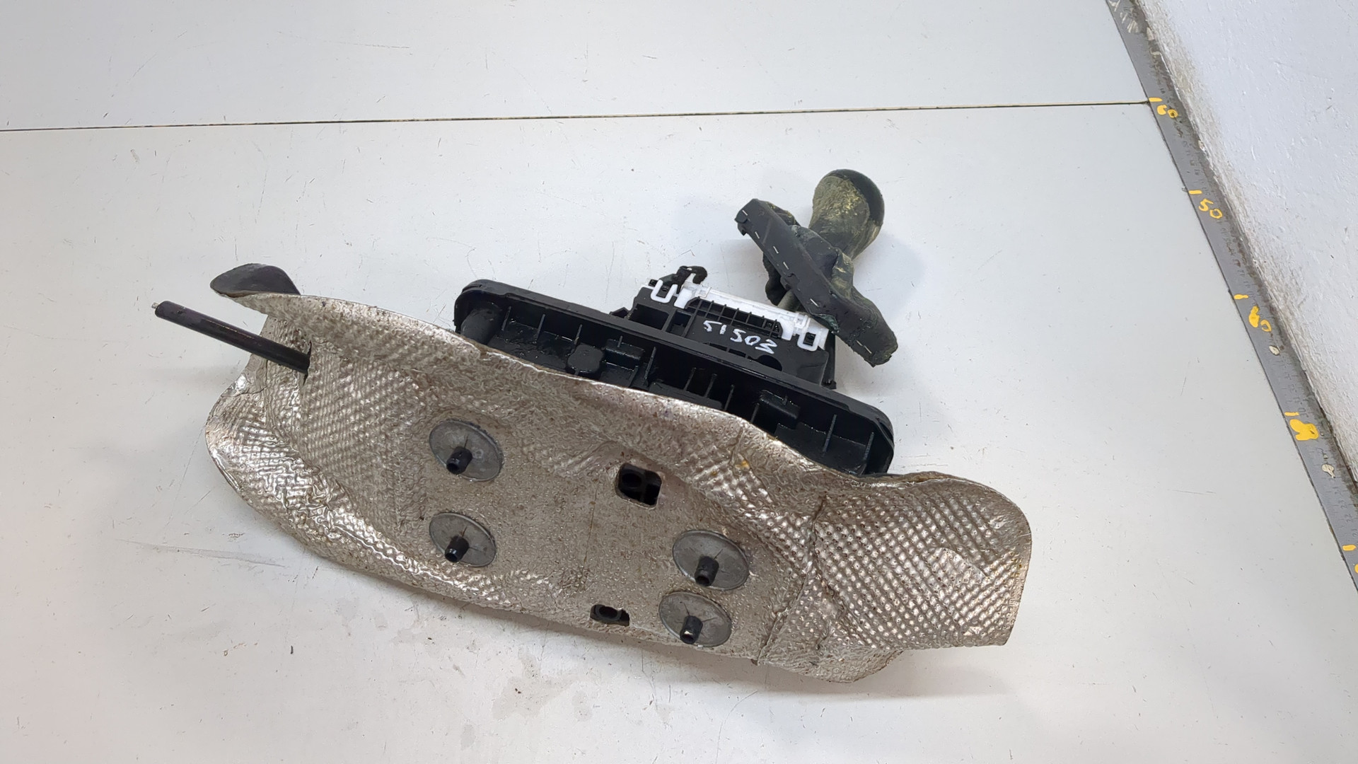 Кулиса МКПП / АКПП